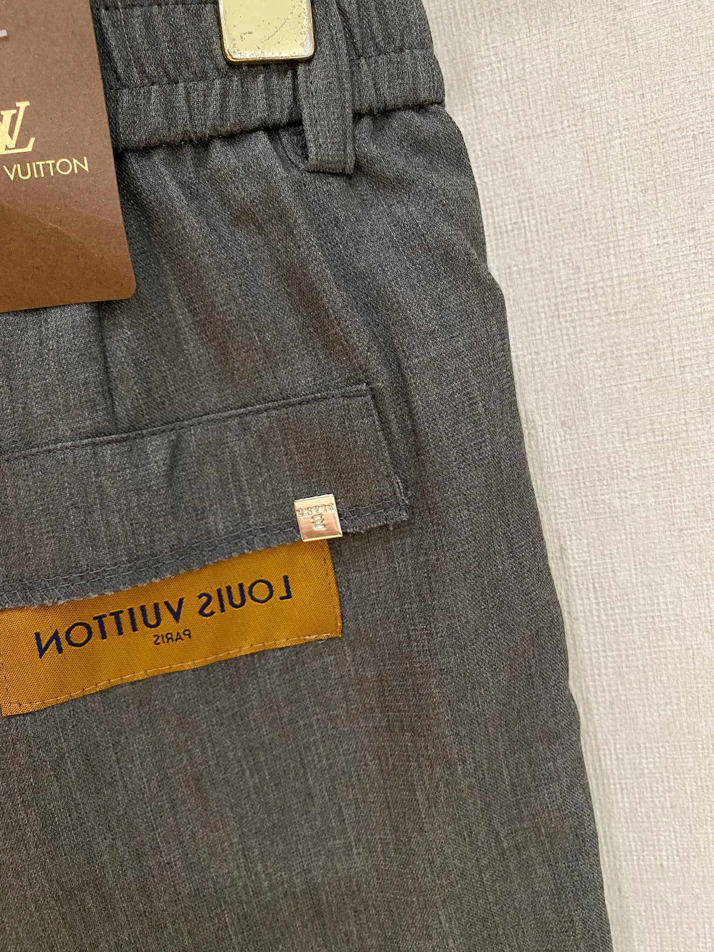 Men's Shorts LOUIS VUITTON 18296350