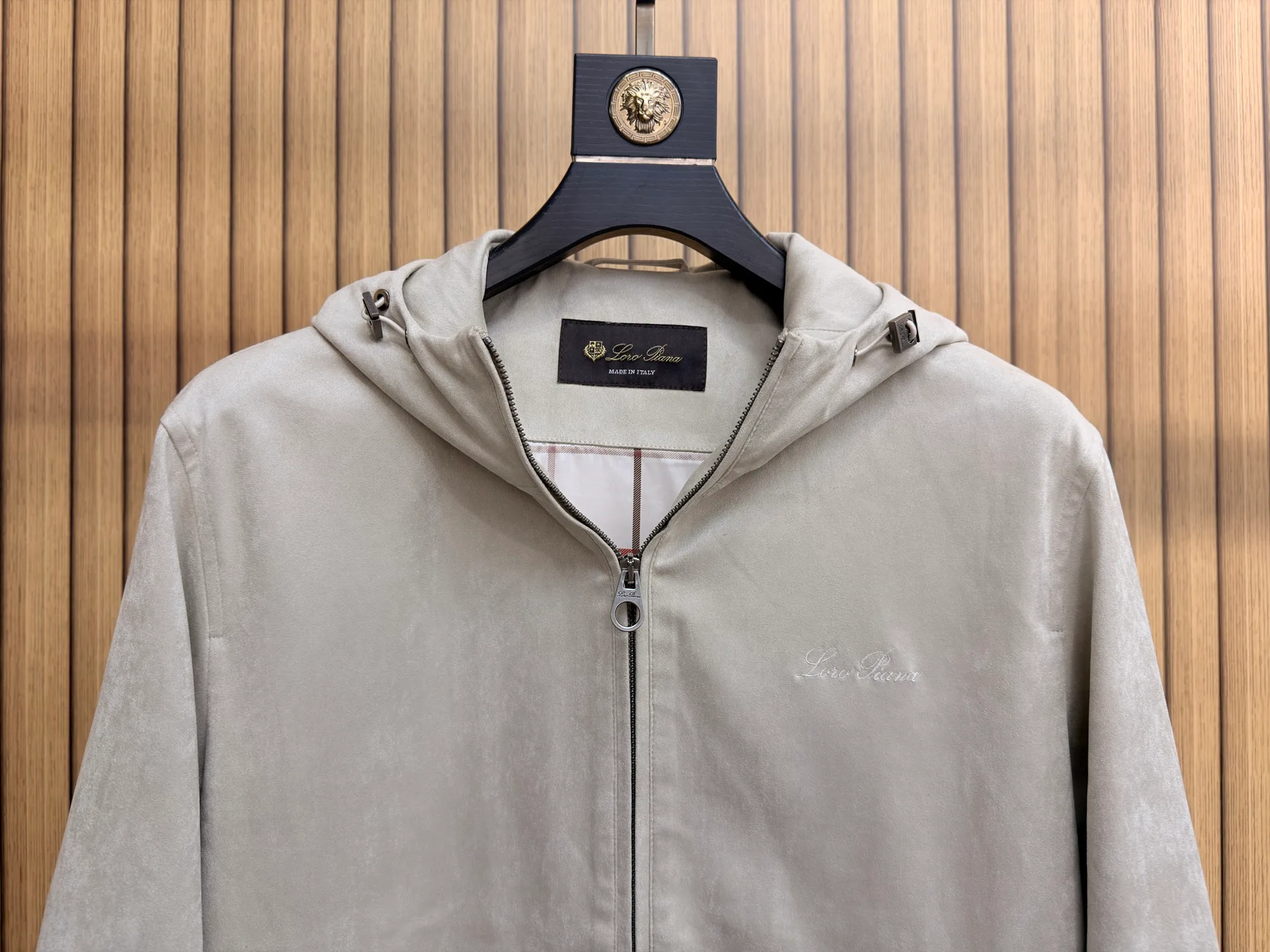 Men's Jackets And Down Jackets LORO PIANA 18157024