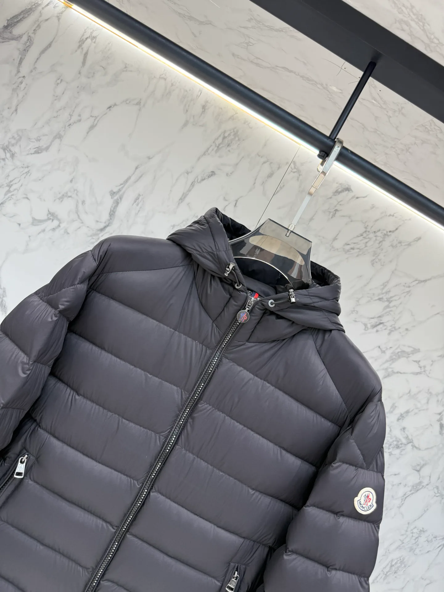 Куртки И Пуховики Мужские Moncler 18681322