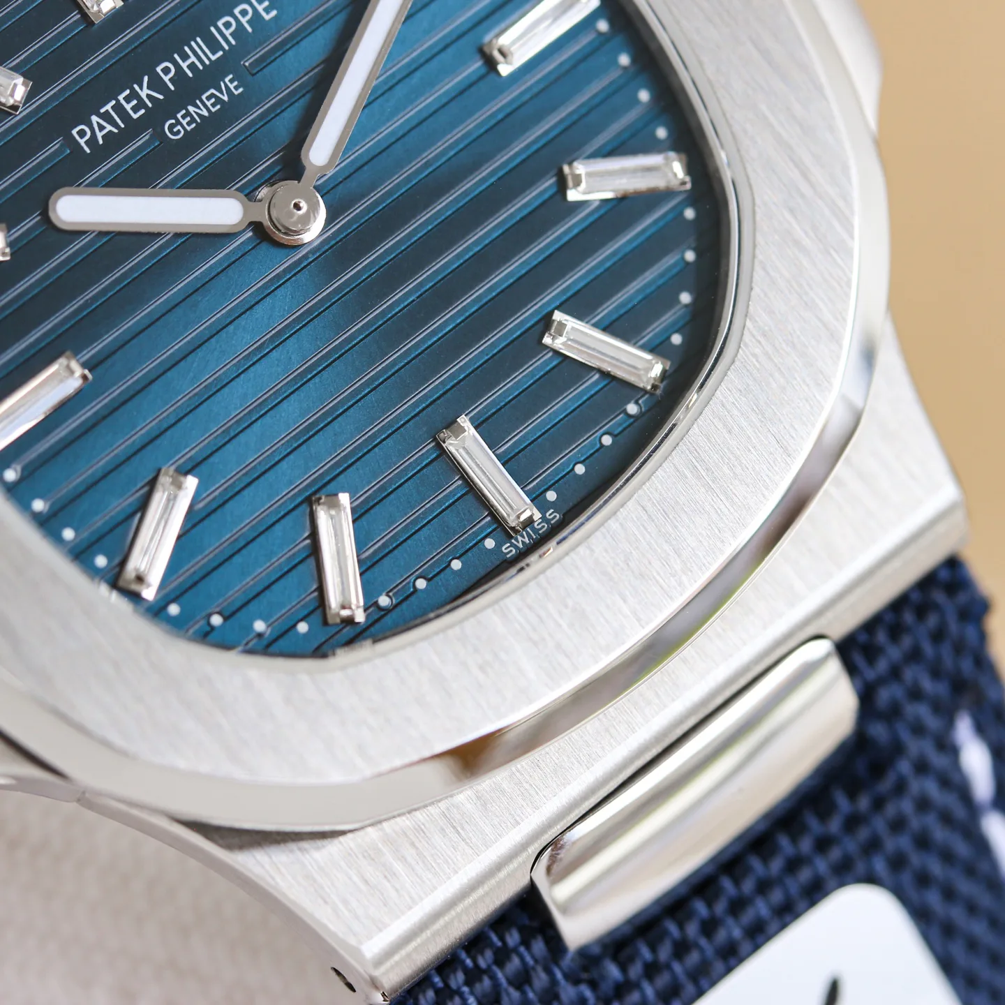 Women's Watches PATEK PHILIPPE 17471379