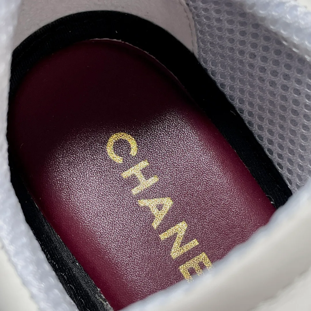 Women's Sneakers CHANEL 18000595
