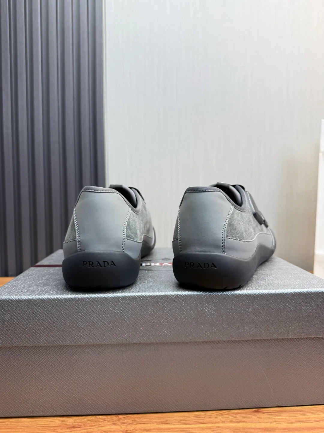 Men's Sneakers PRADA 17814119