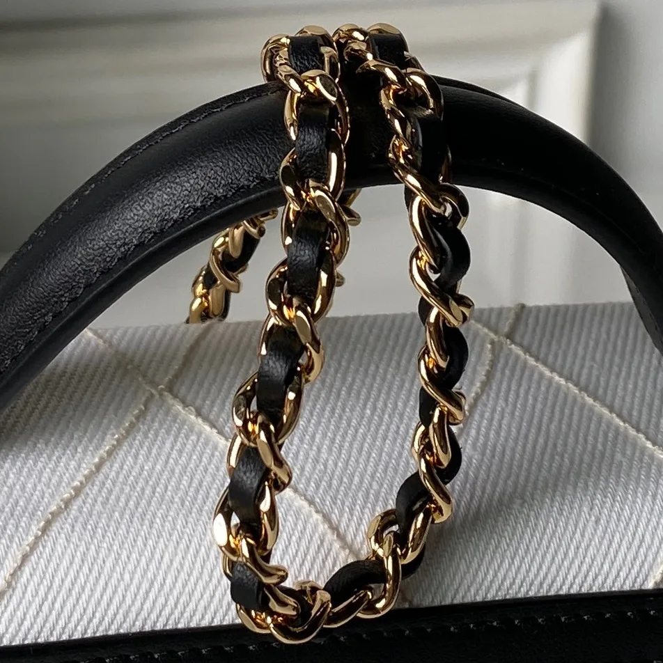 Women's Classic Handbags CHANEL 17827308
