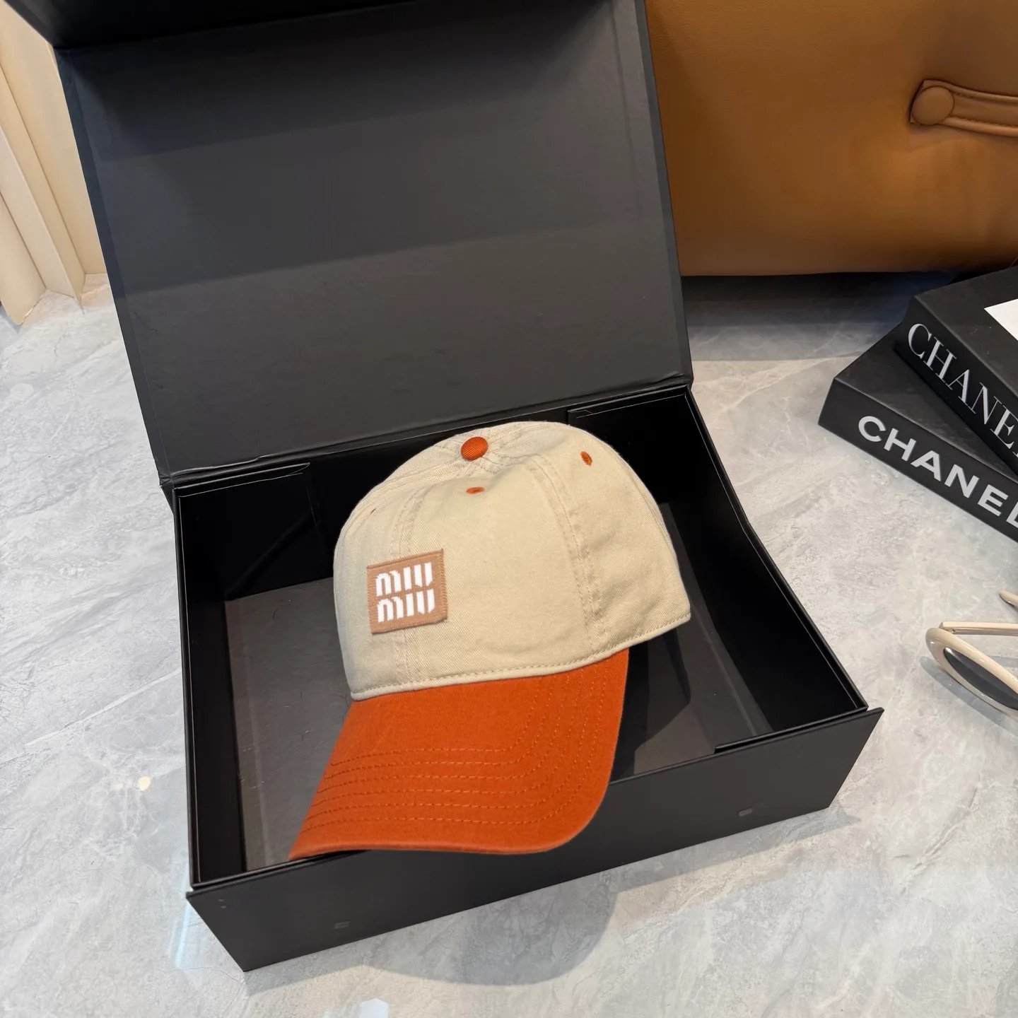 Hats MIU MIU 17515289
