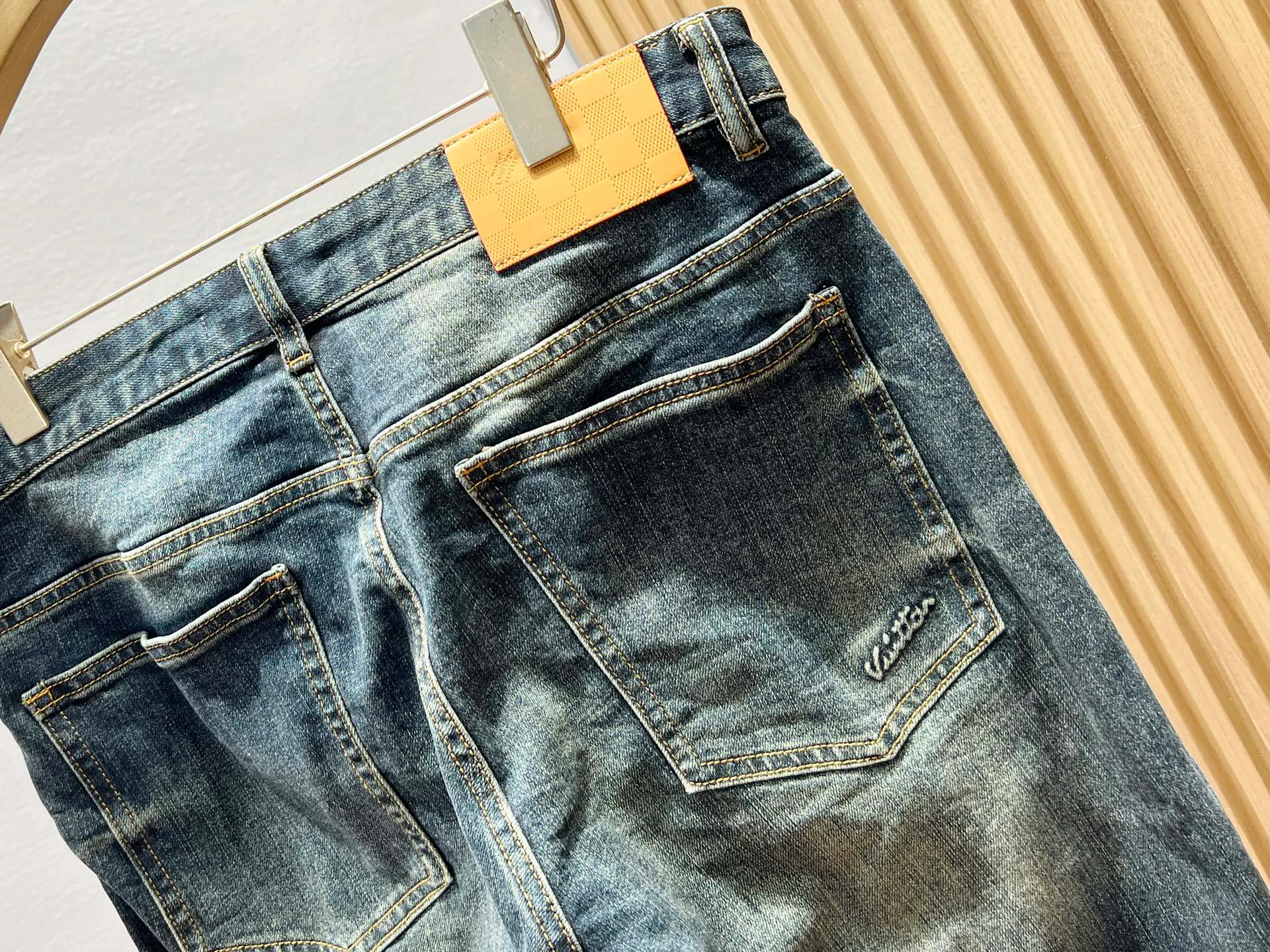 Men's Jeans LOUIS VUITTON 18084591