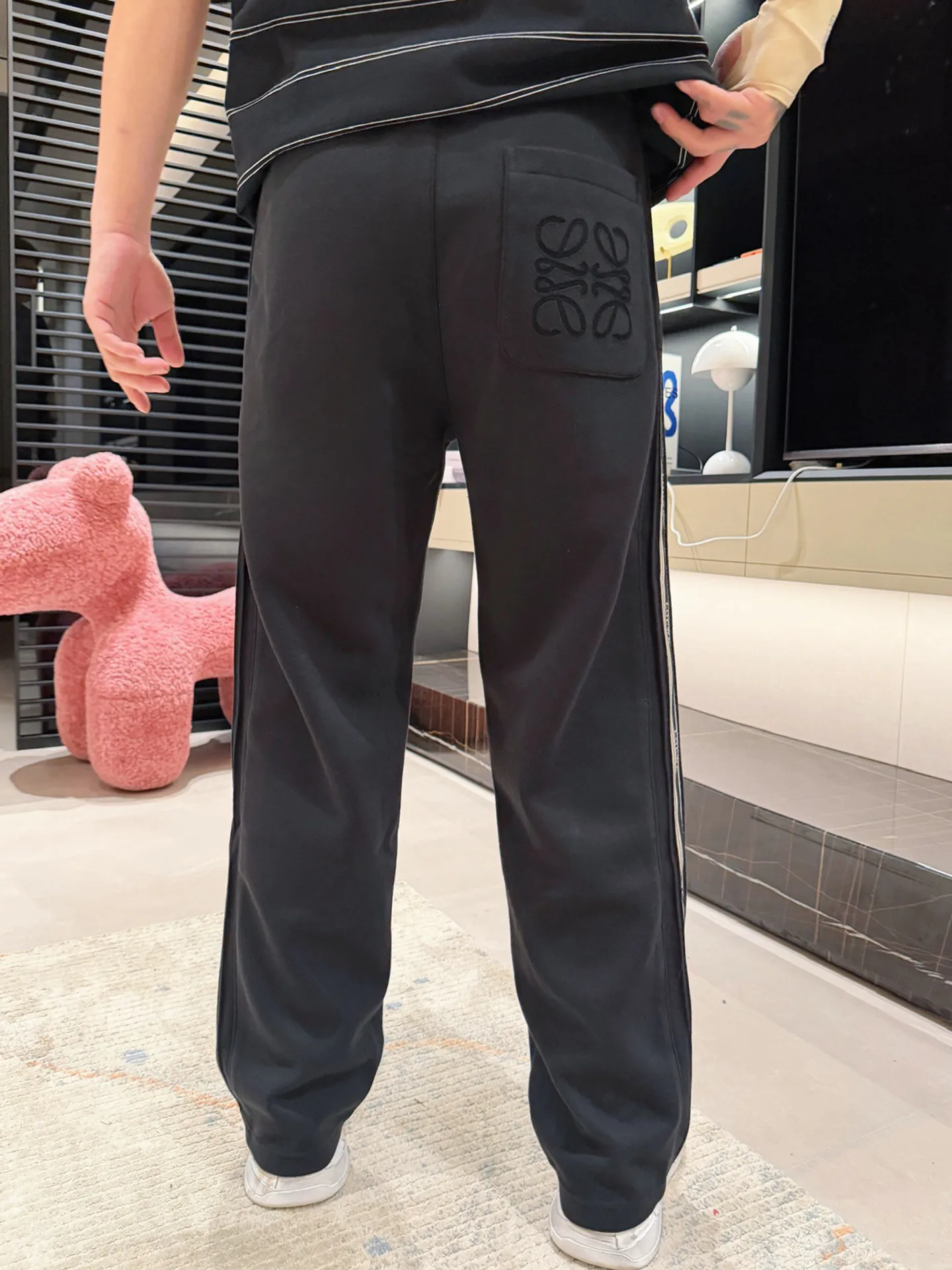 Men's Trousers LOEWE 18499688