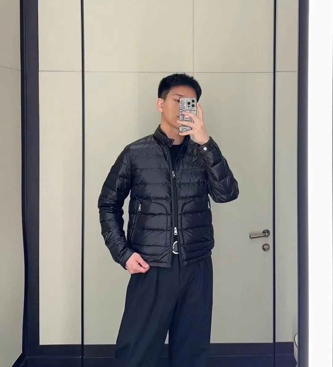Куртки И Пуховики Мужские Moncler 18683749