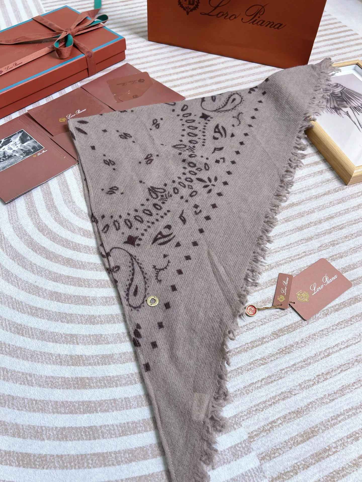Scarves LORO PIANA 18427088