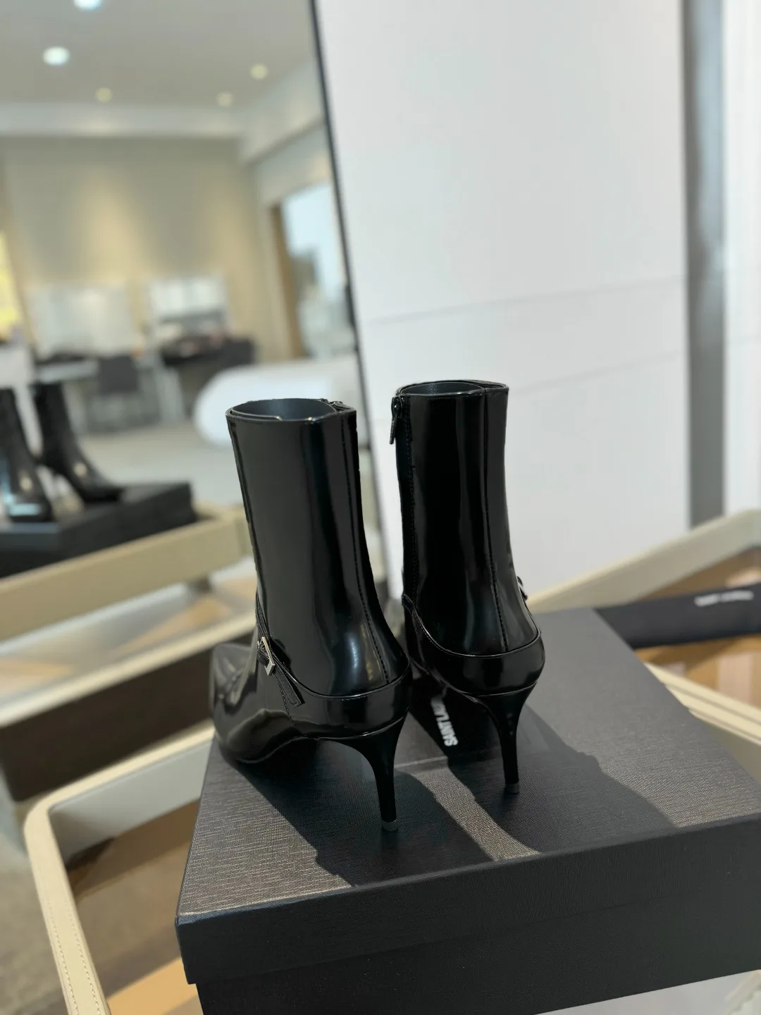 Women's Booties SAINT LAURENT 18247892