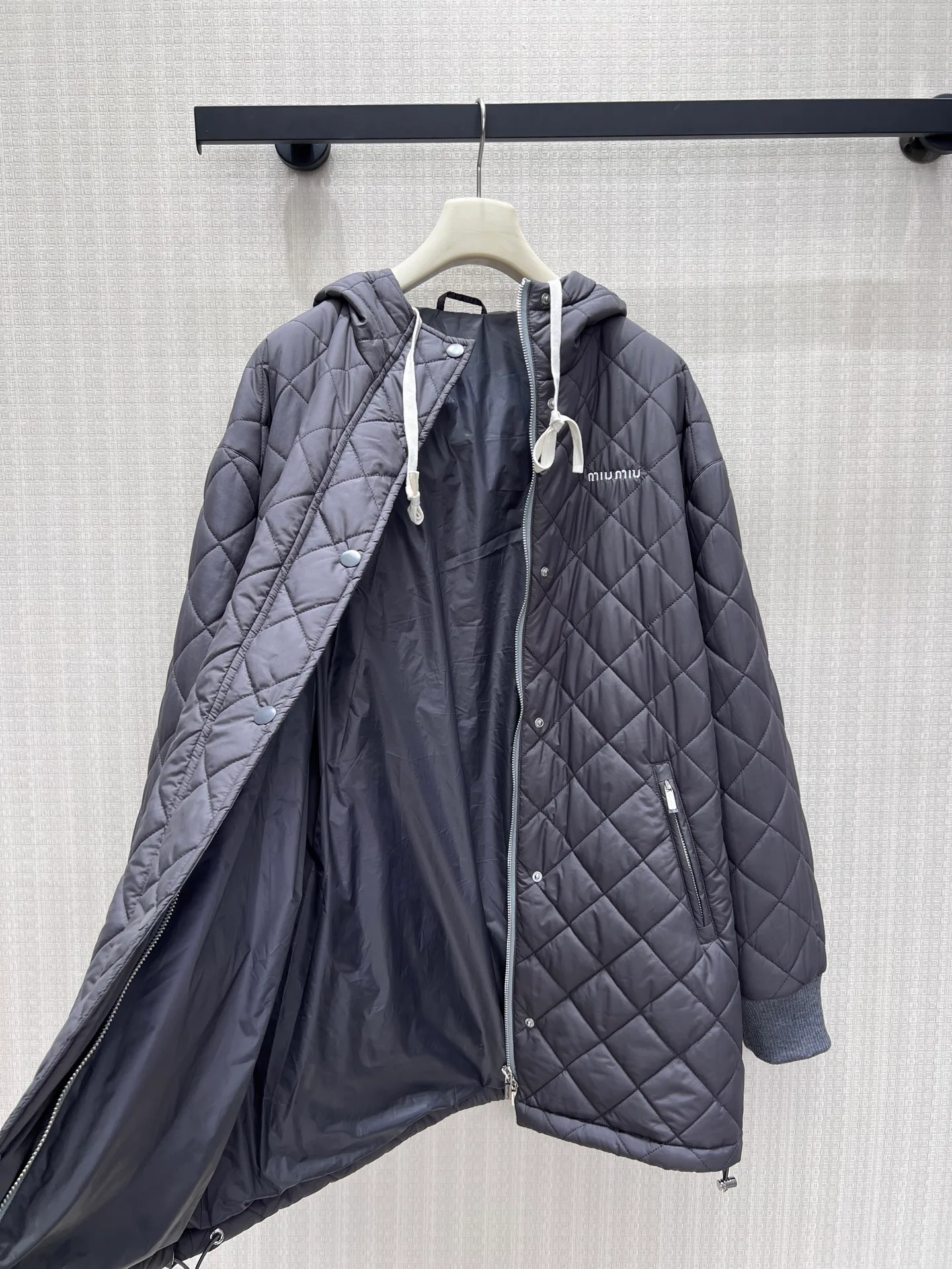 Women's Jackets And Down Jackets MIU MIU 17879775