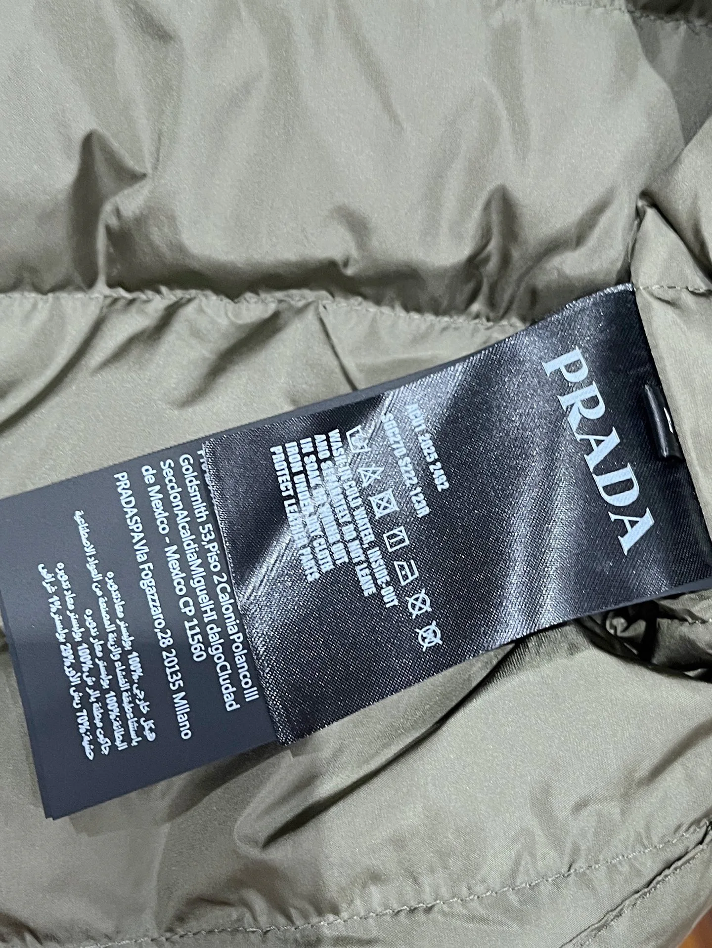 Women's Jackets And Down Jackets PRADA 18537445