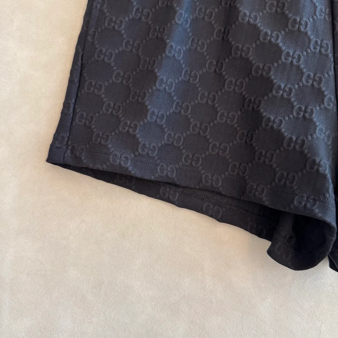 Women's Shorts GUCCI 17727839