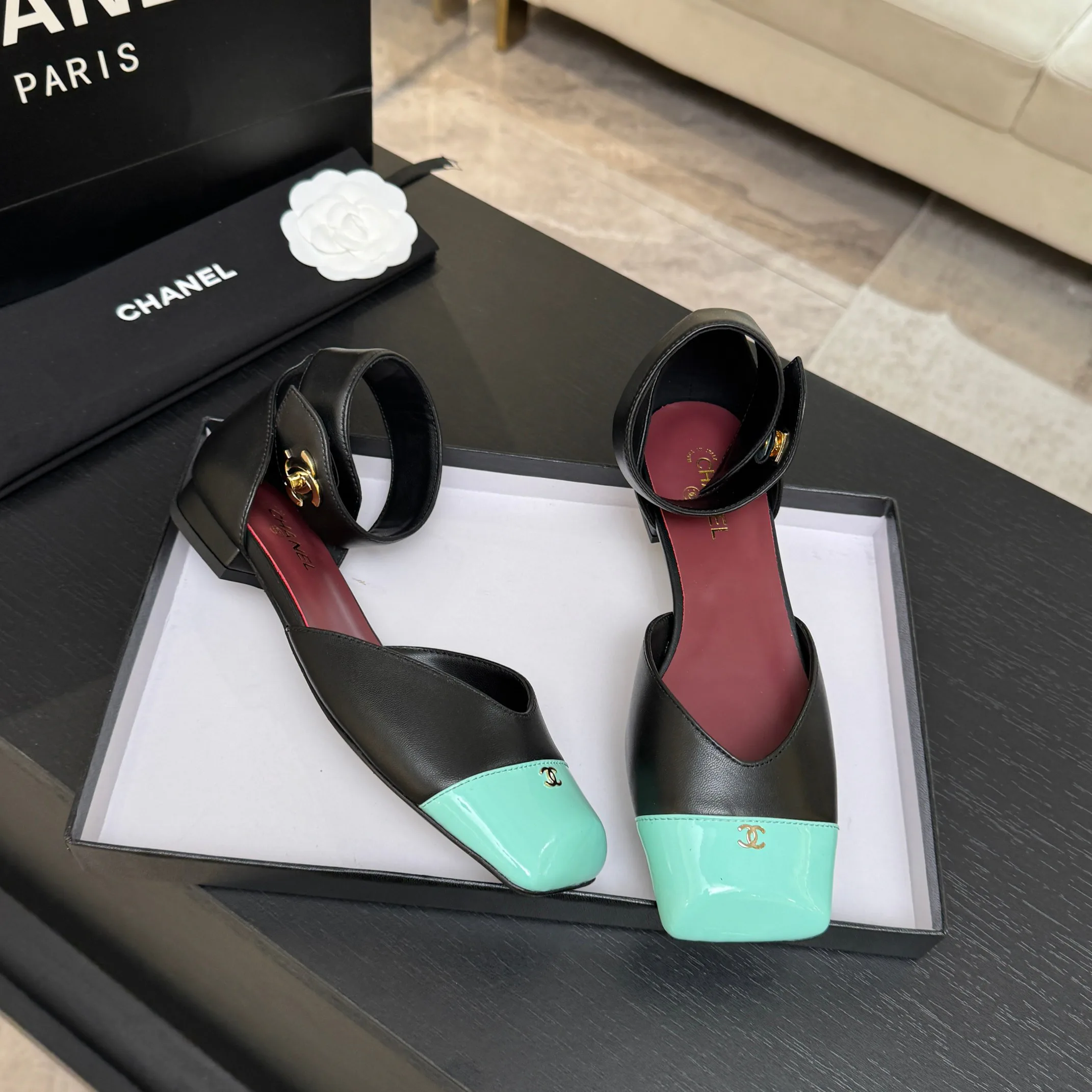 Women's Open-Toe Sandals CHANEL 18104575