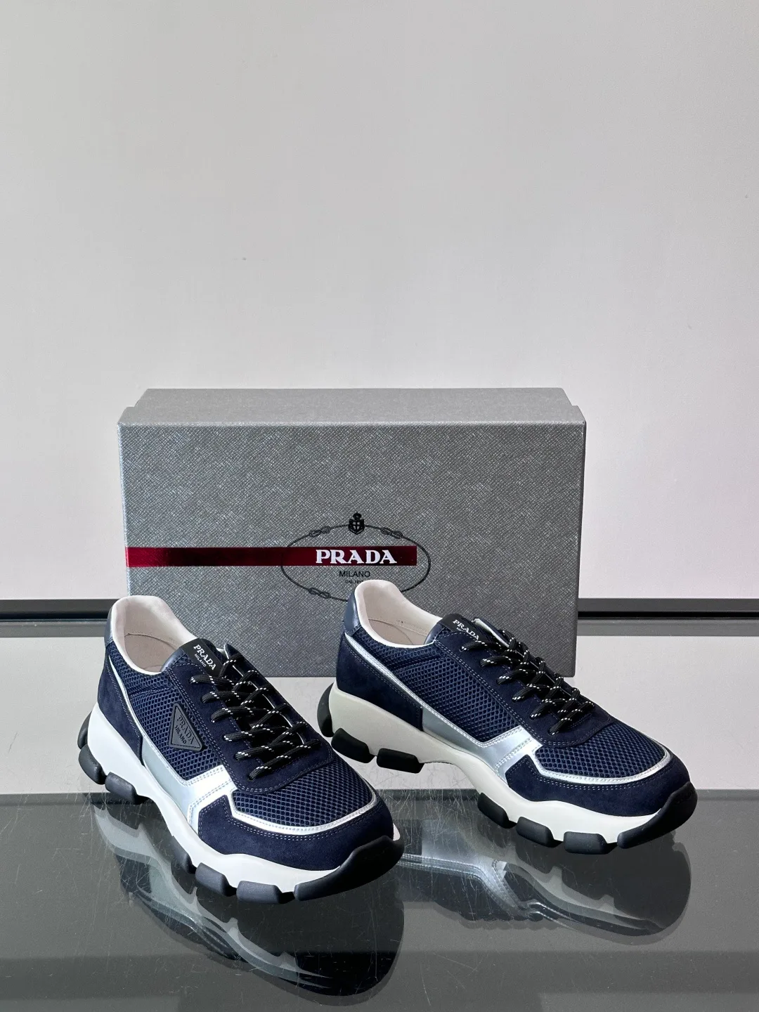Men's Sneakers PRADA 18102778