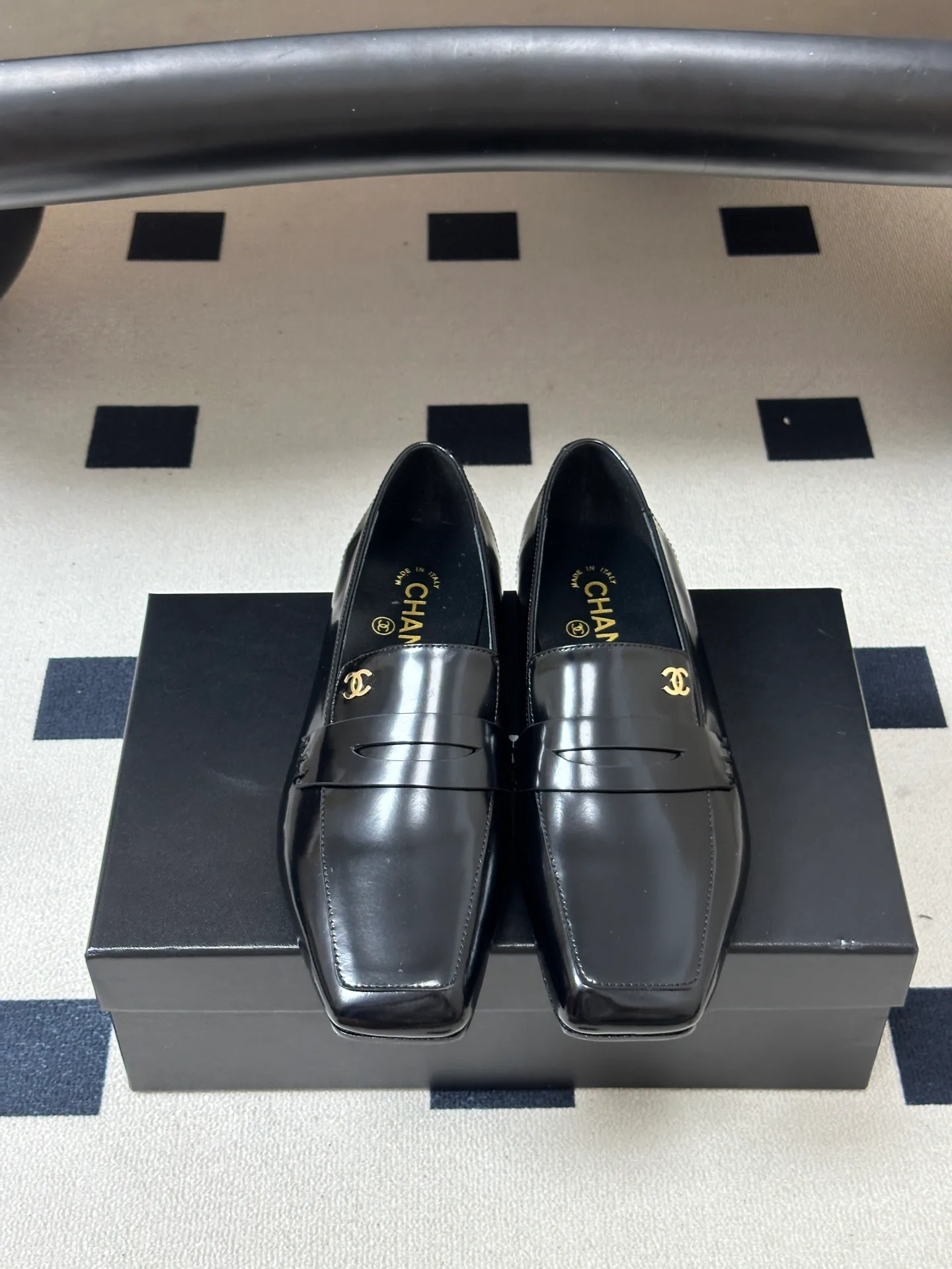 Women's Loafers And Moccasins CHANEL 18049693