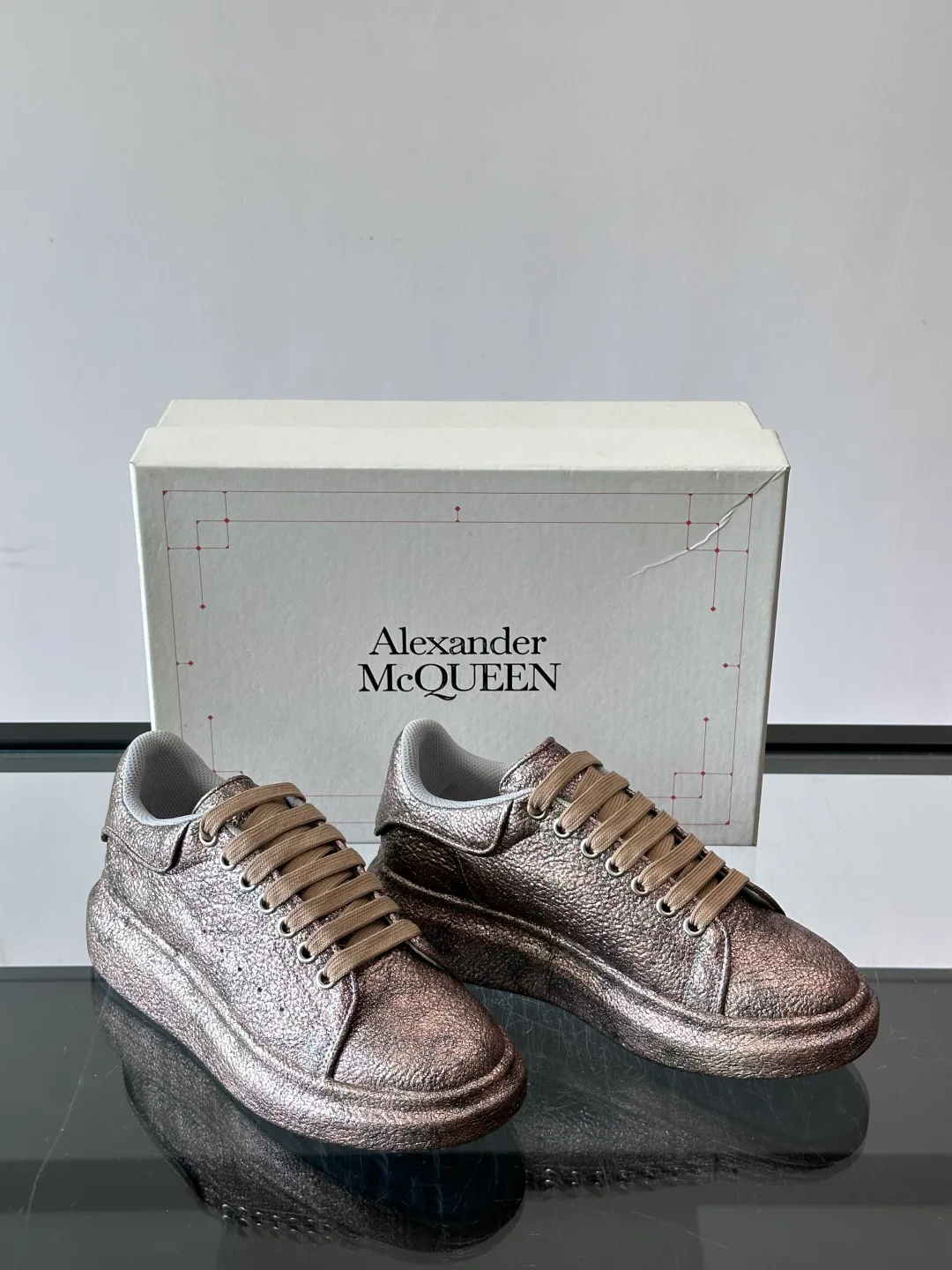 Women's Sneakers ALEXANDER MCQUEEN 17447543