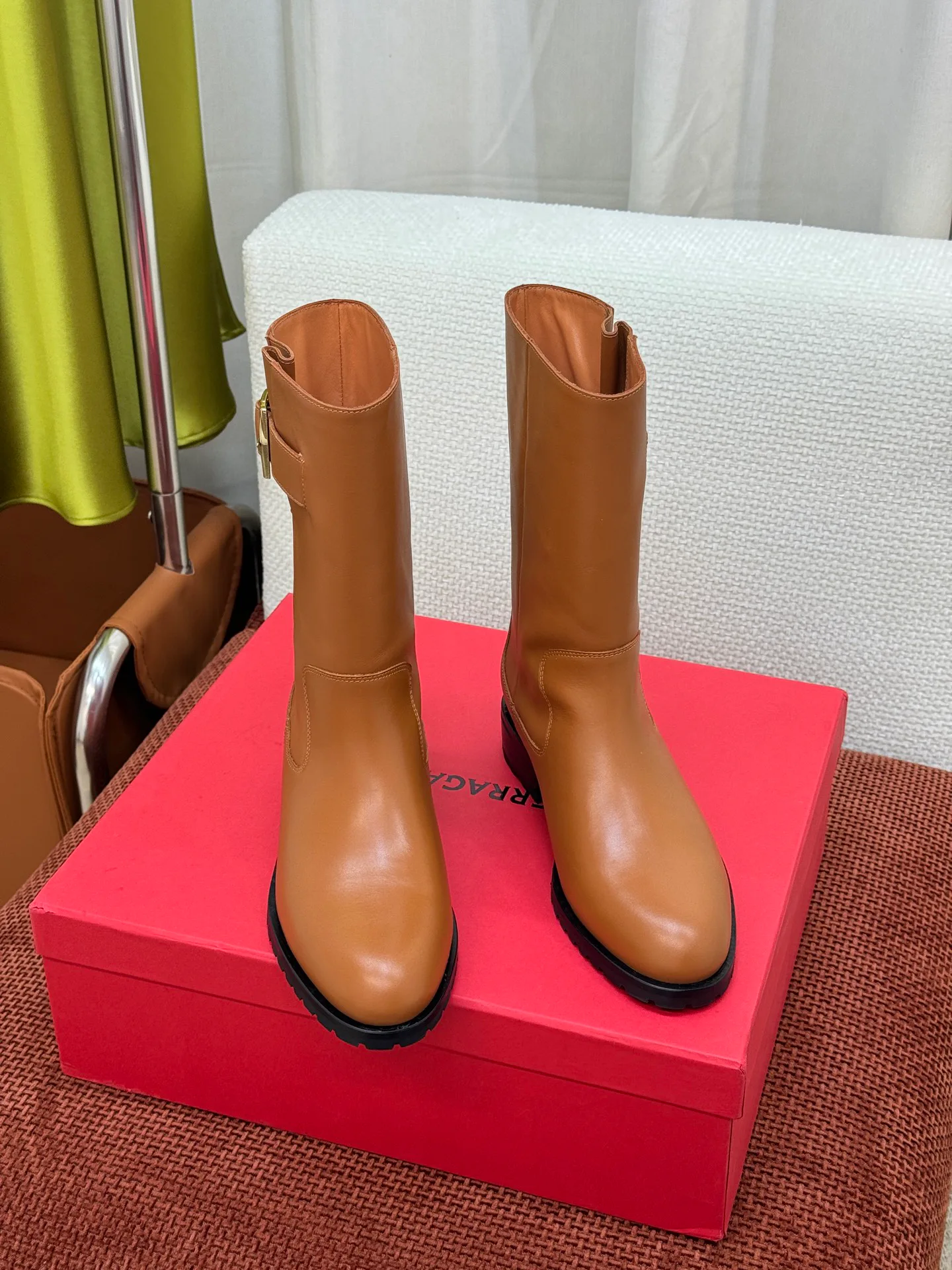 Women's Boots SALVATORE FERRAGAMO 18341973
