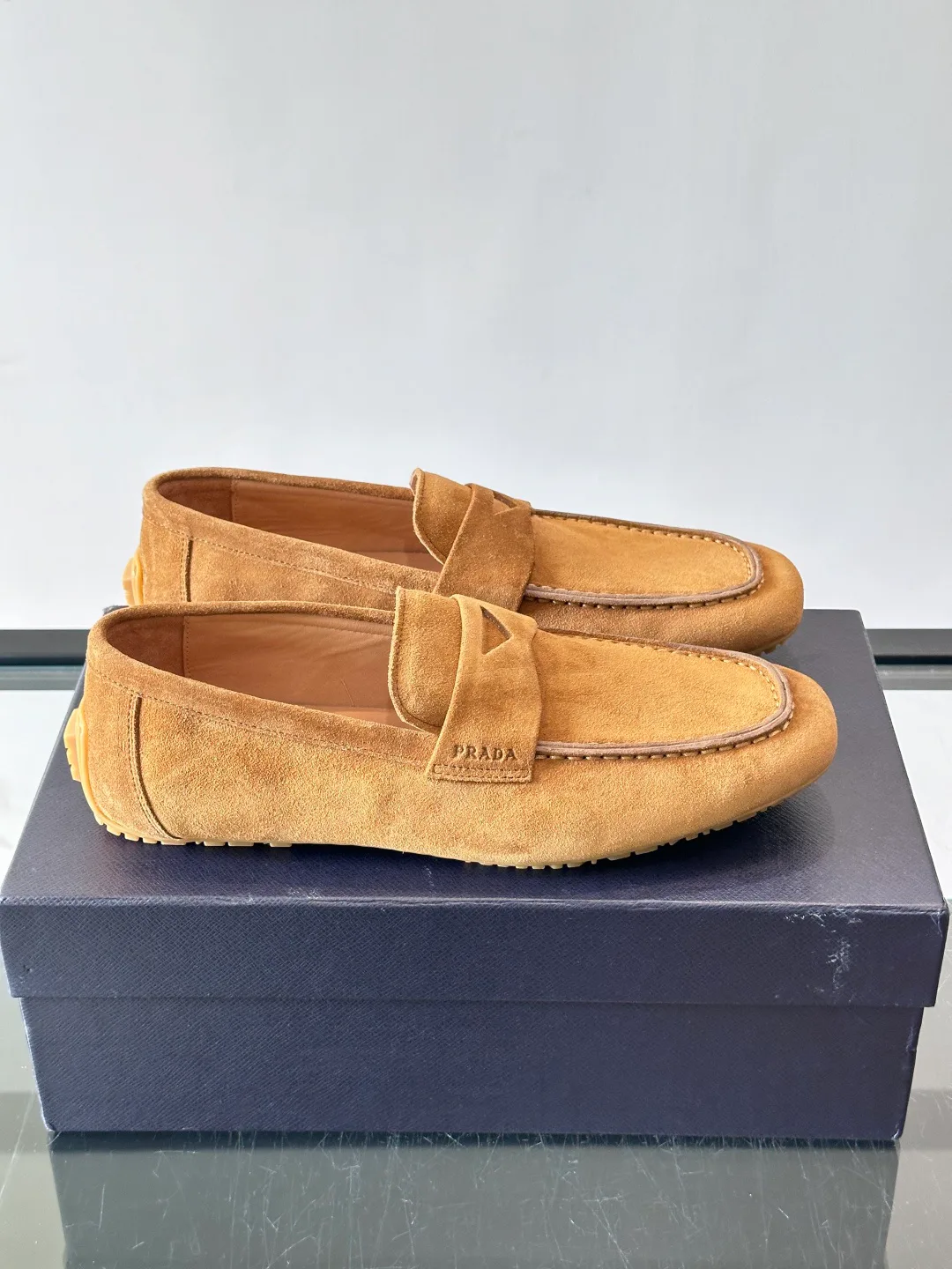 Men's Loafers And Dress Shoes PRADA 17447556