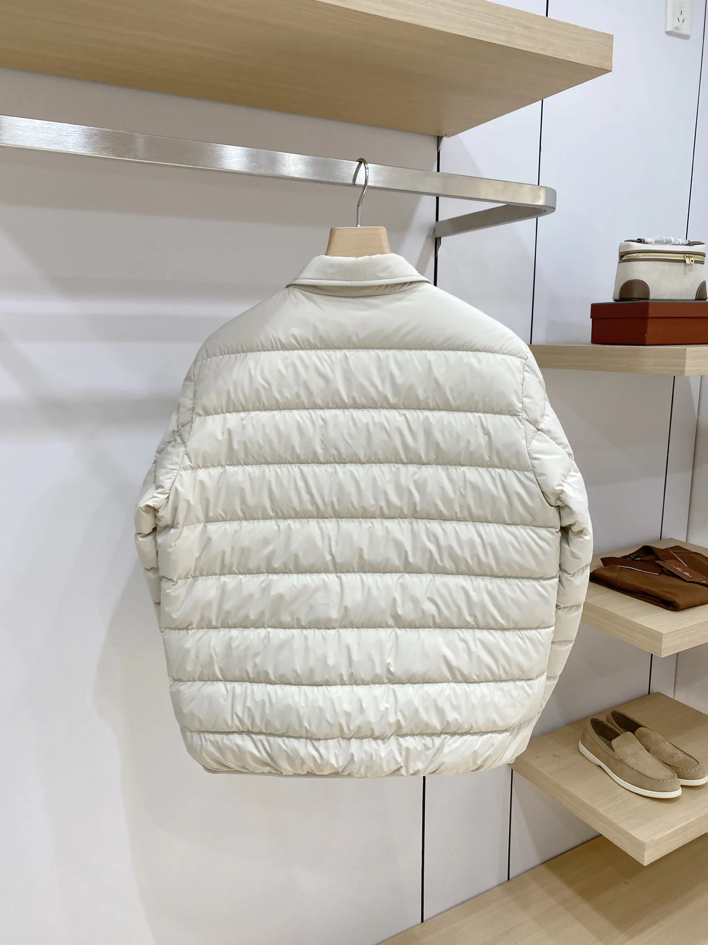 Women's Jackets And Down Jackets LOUIS VUITTON 18284790