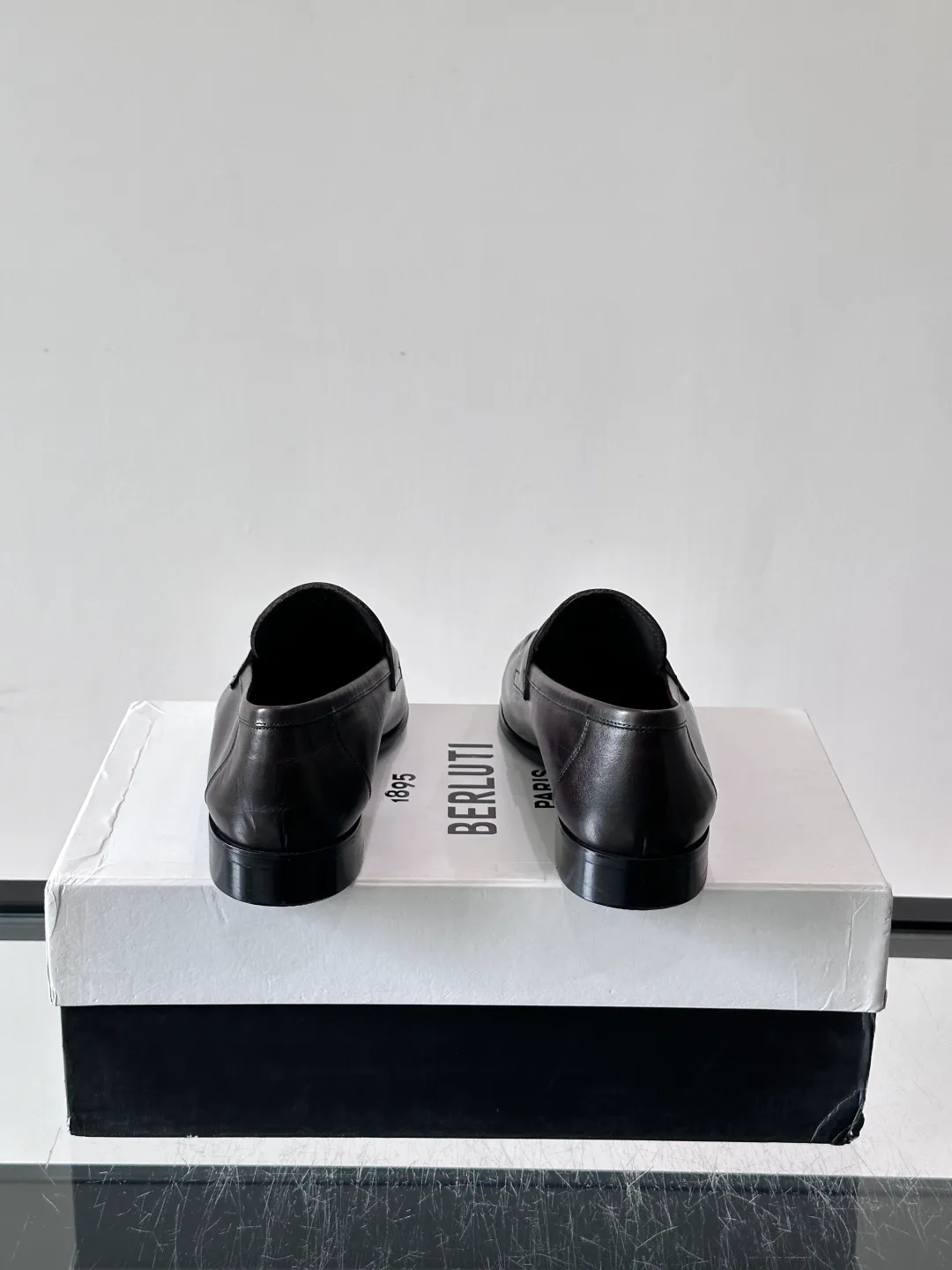 Men's Loafers And Dress Shoes BERLUTI 18055717