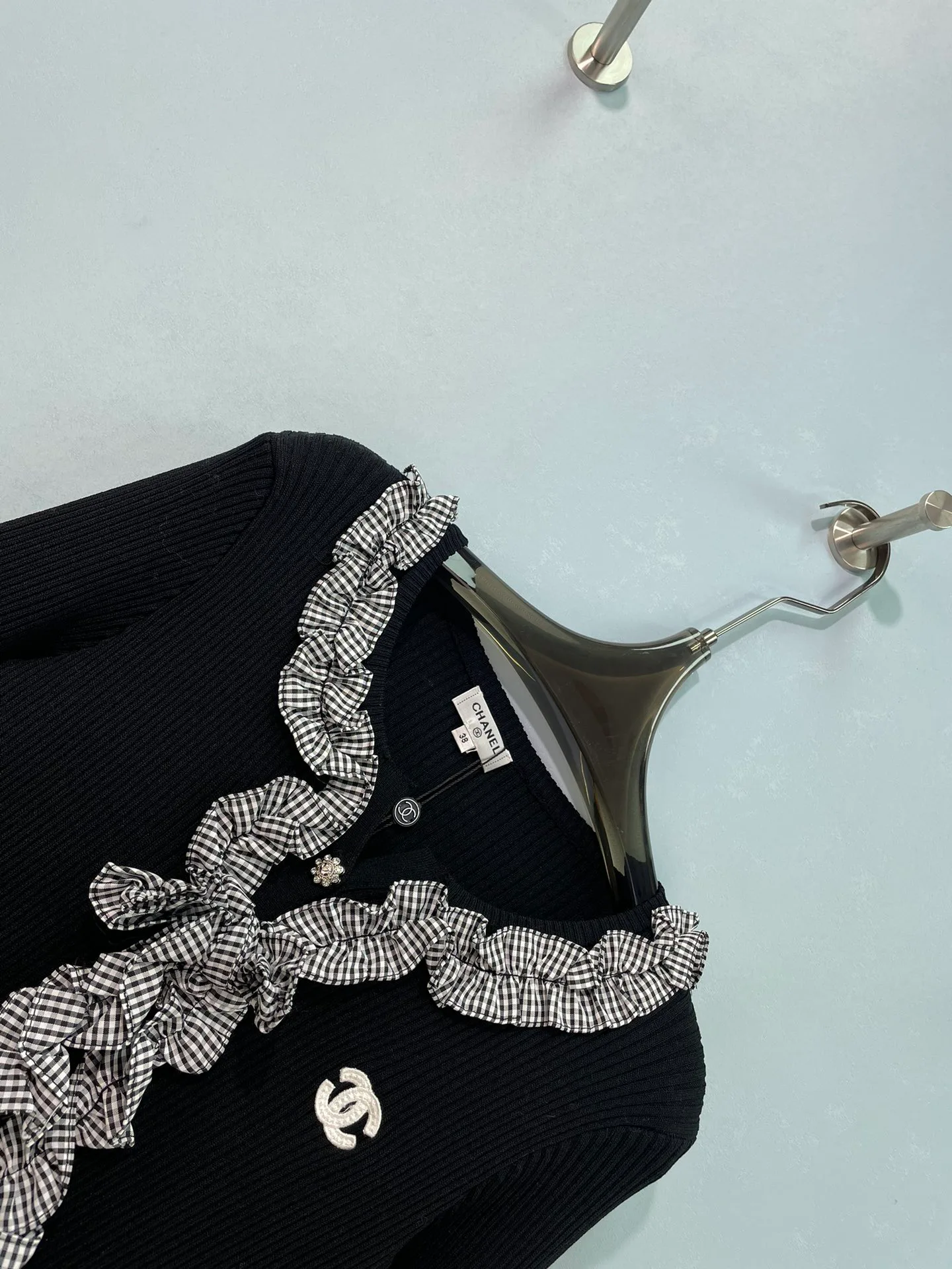 Women's Jumpers And Sweaters CHANEL 18151213