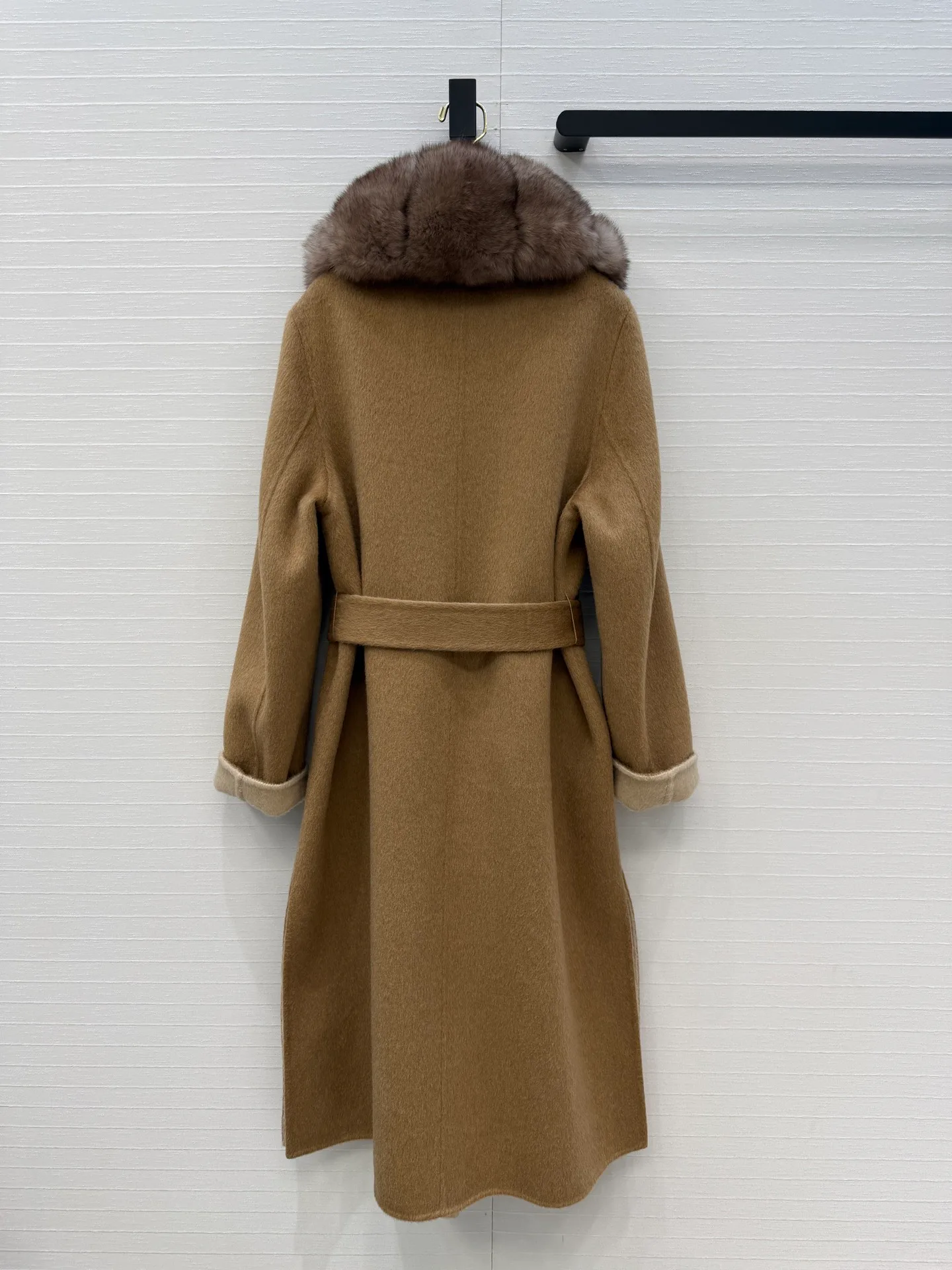 Women's Coats LORO PIANA 18361436