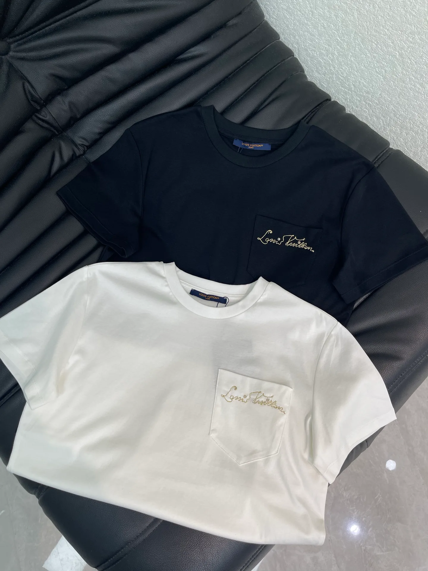 Women's T-Shirts LOUIS VUITTON 17676753