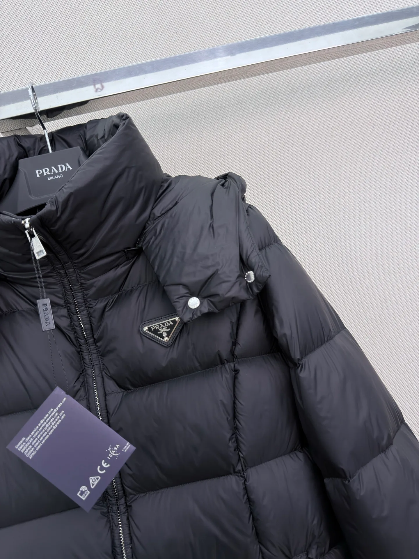 Women's Jackets And Down Jackets PRADA 18185814