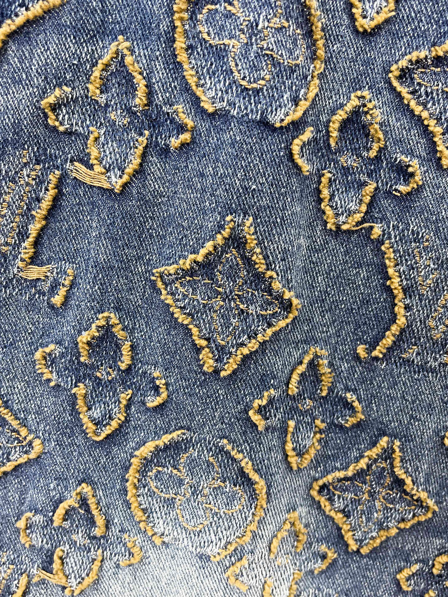 Men's Jeans LOUIS VUITTON 18499645