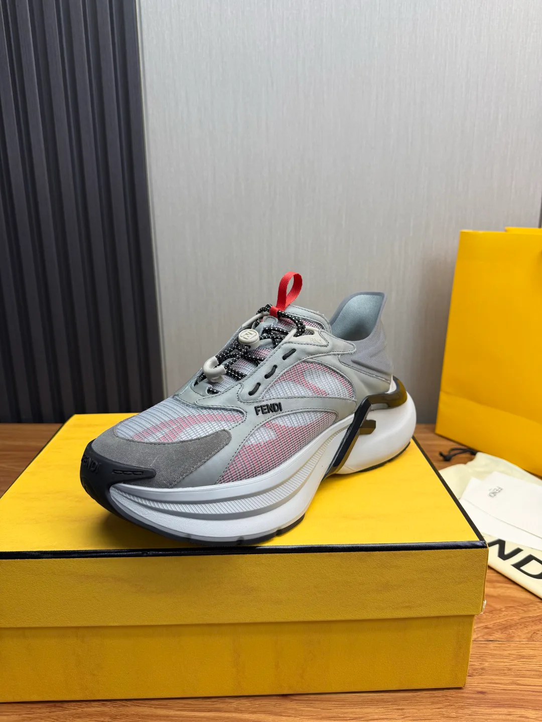 Men's Sneakers FENDI 17955204