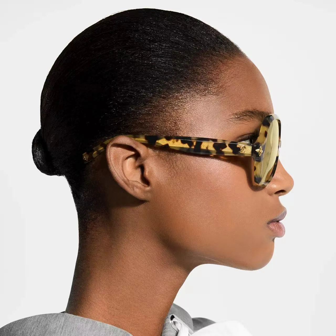 Glasses LOUIS VUITTON 18201385