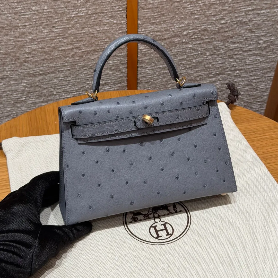 Women's Classic Handbags HERMES 18125667