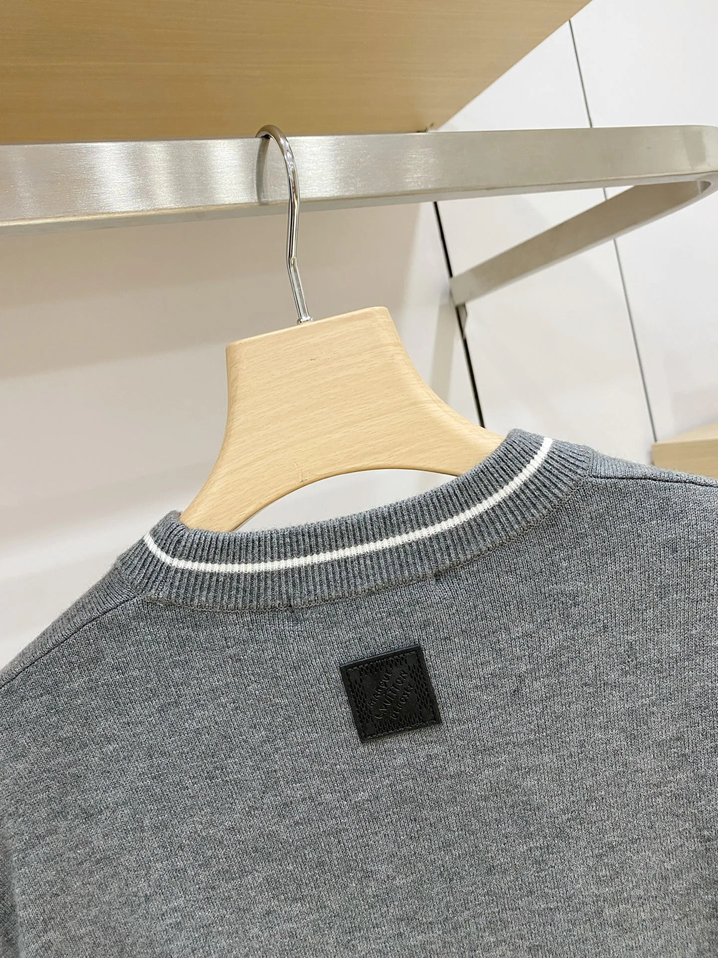 Men's Jumpers And Sweaters LOUIS VUITTON 18374701