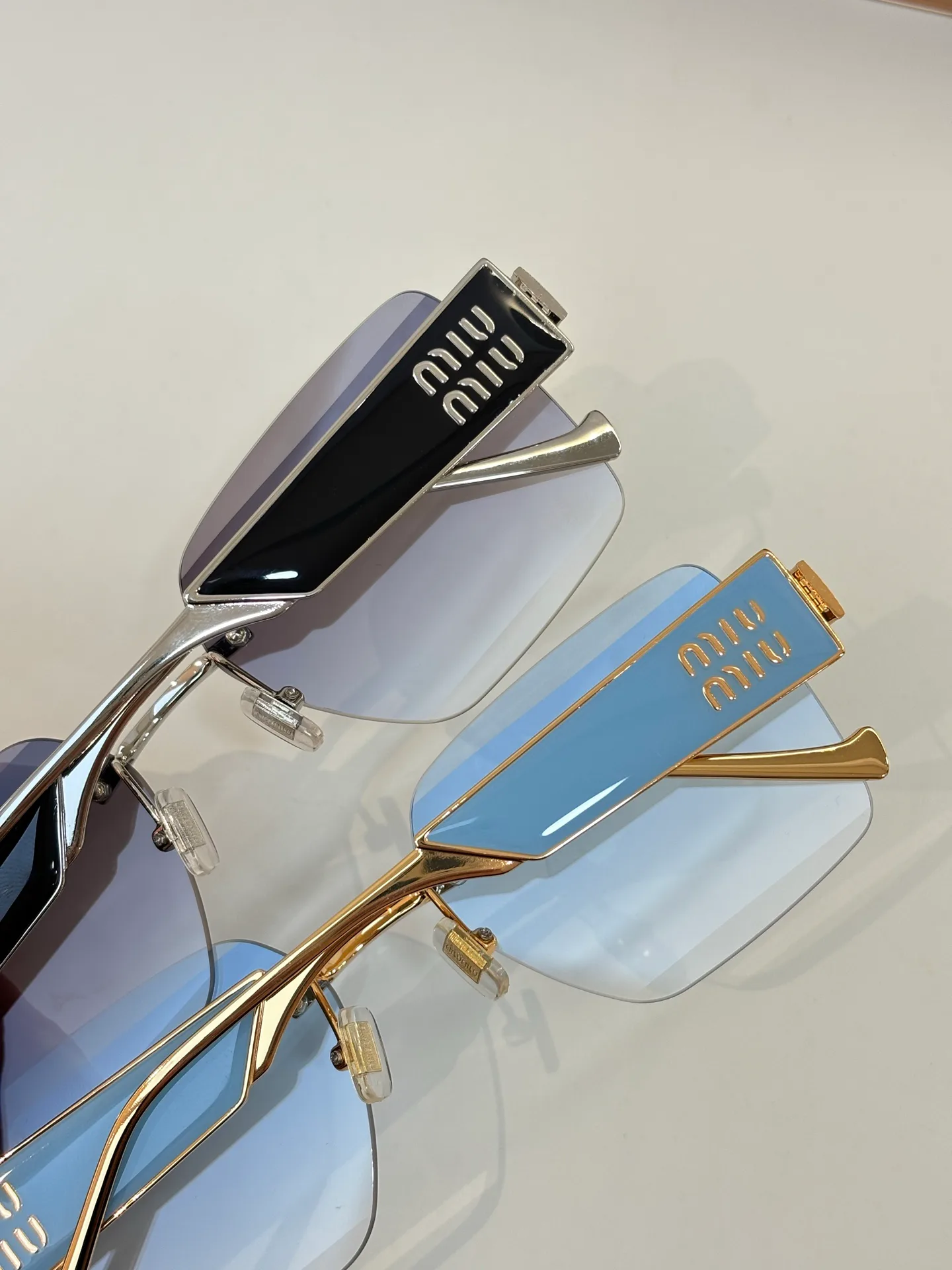 Glasses MIU MIU 18325671