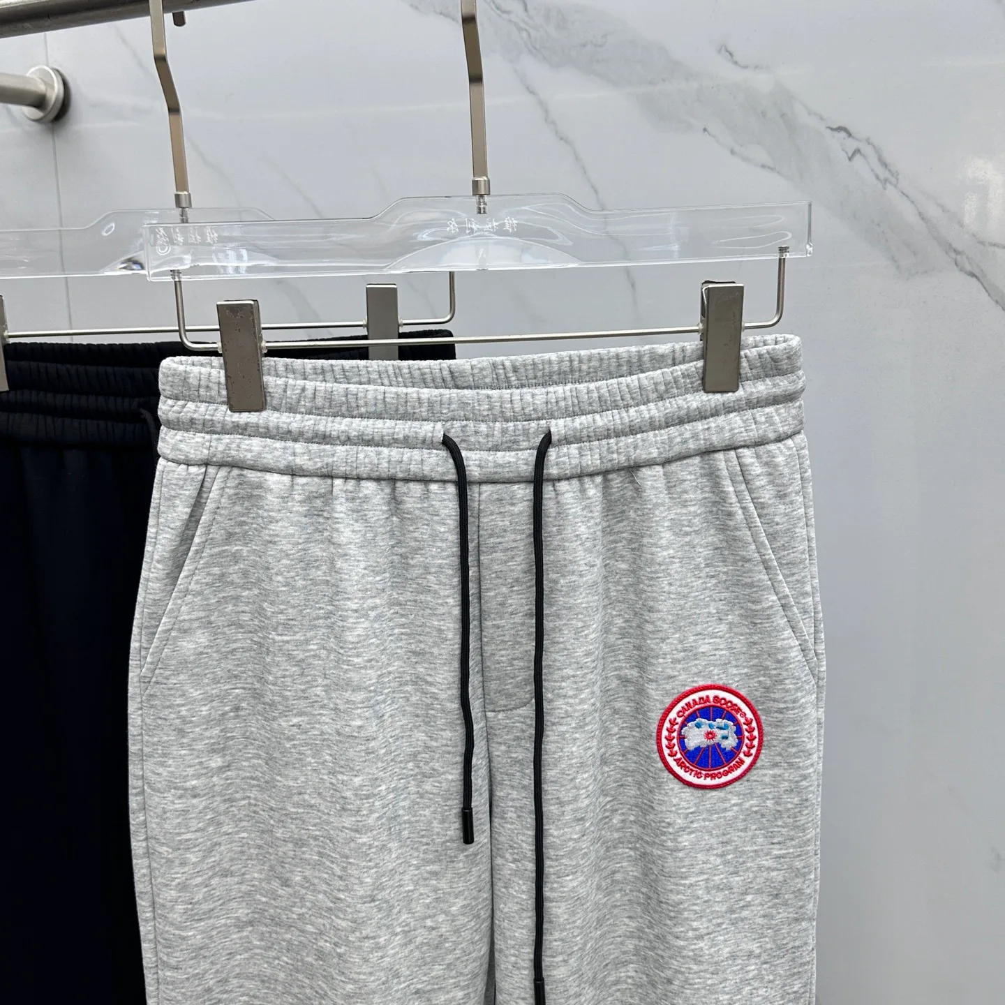 Men's Trousers CANADA GOOSE 18246688