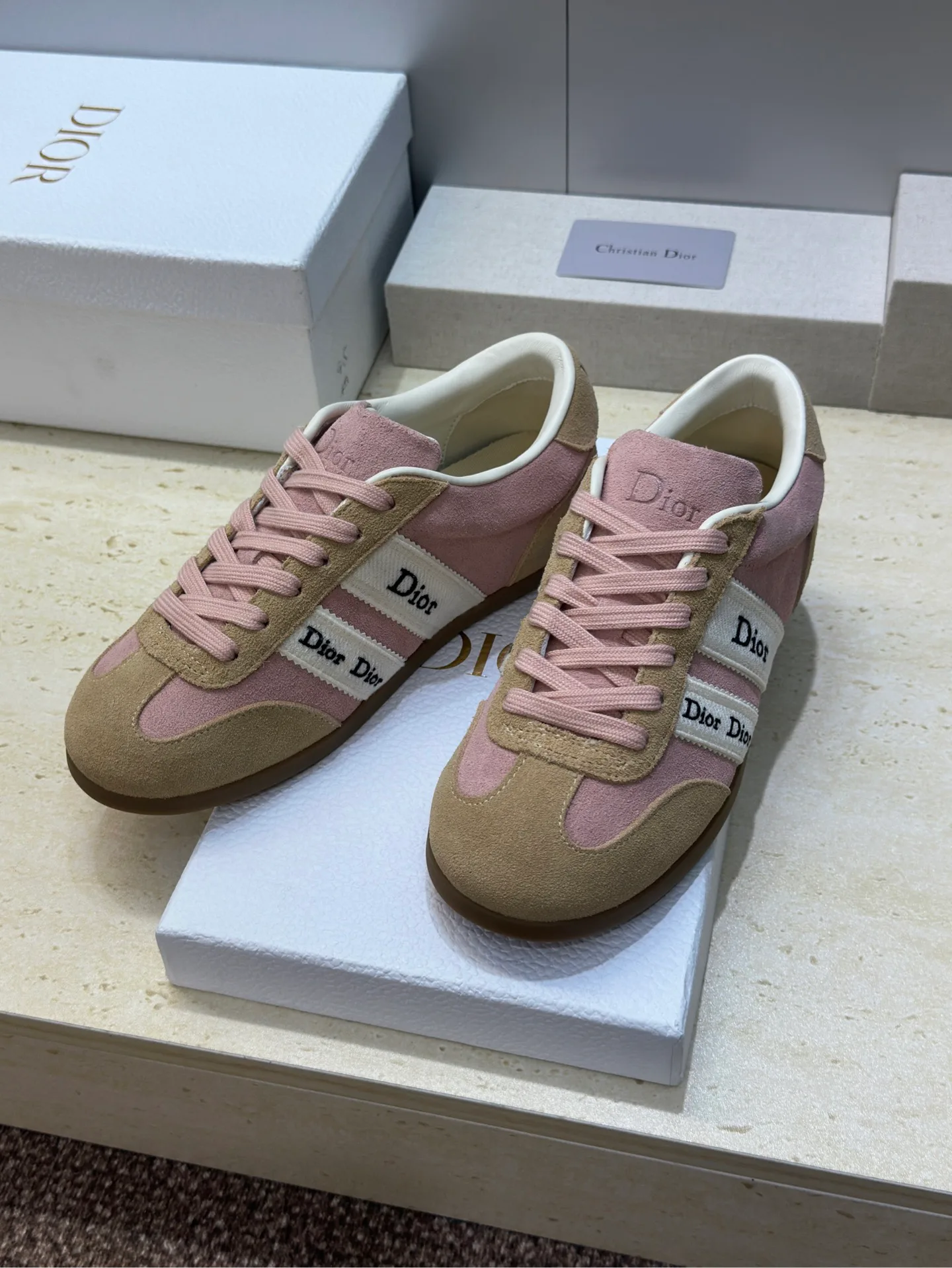 Women's Sneakers CHRISTIAN DIOR 17612354