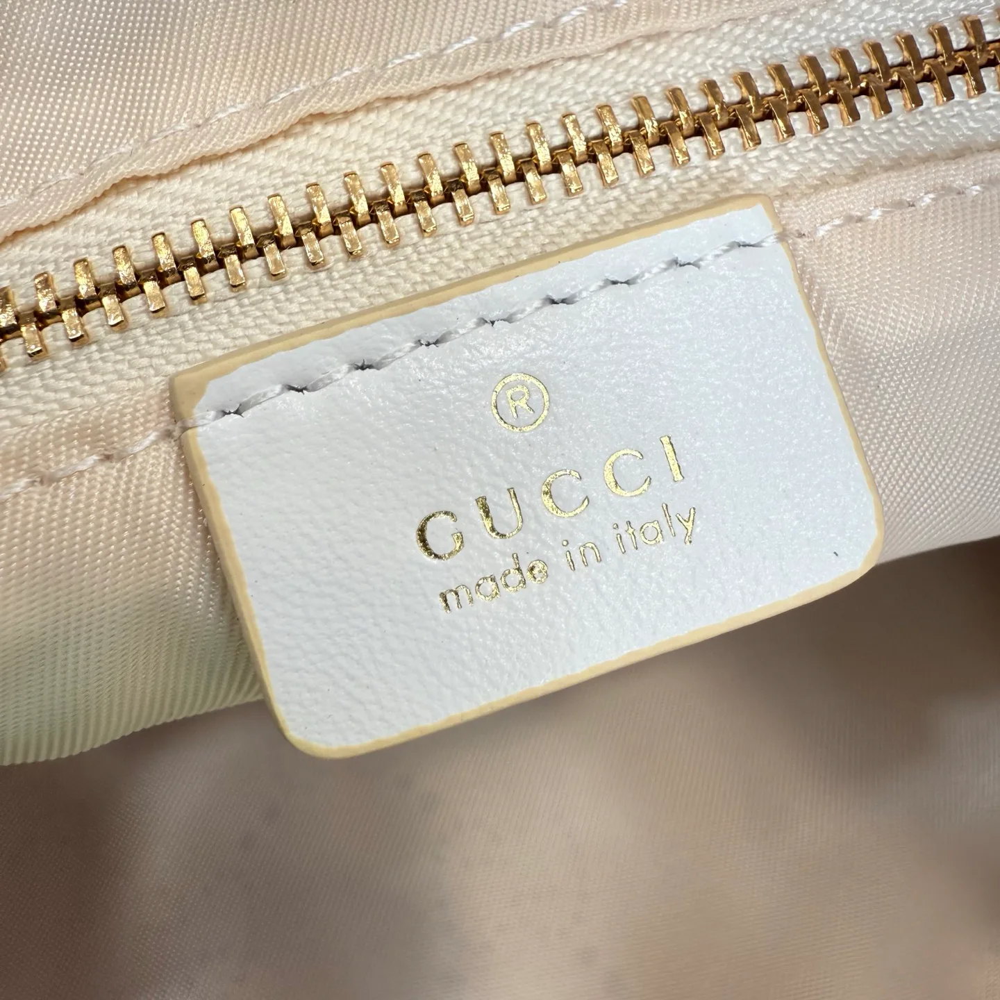 Women's Classic Handbags GUCCI 17872501
