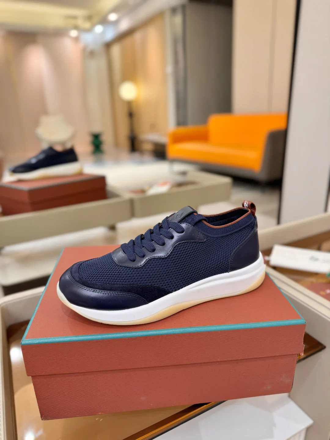 Men's Sneakers LORO PIANA 18039625