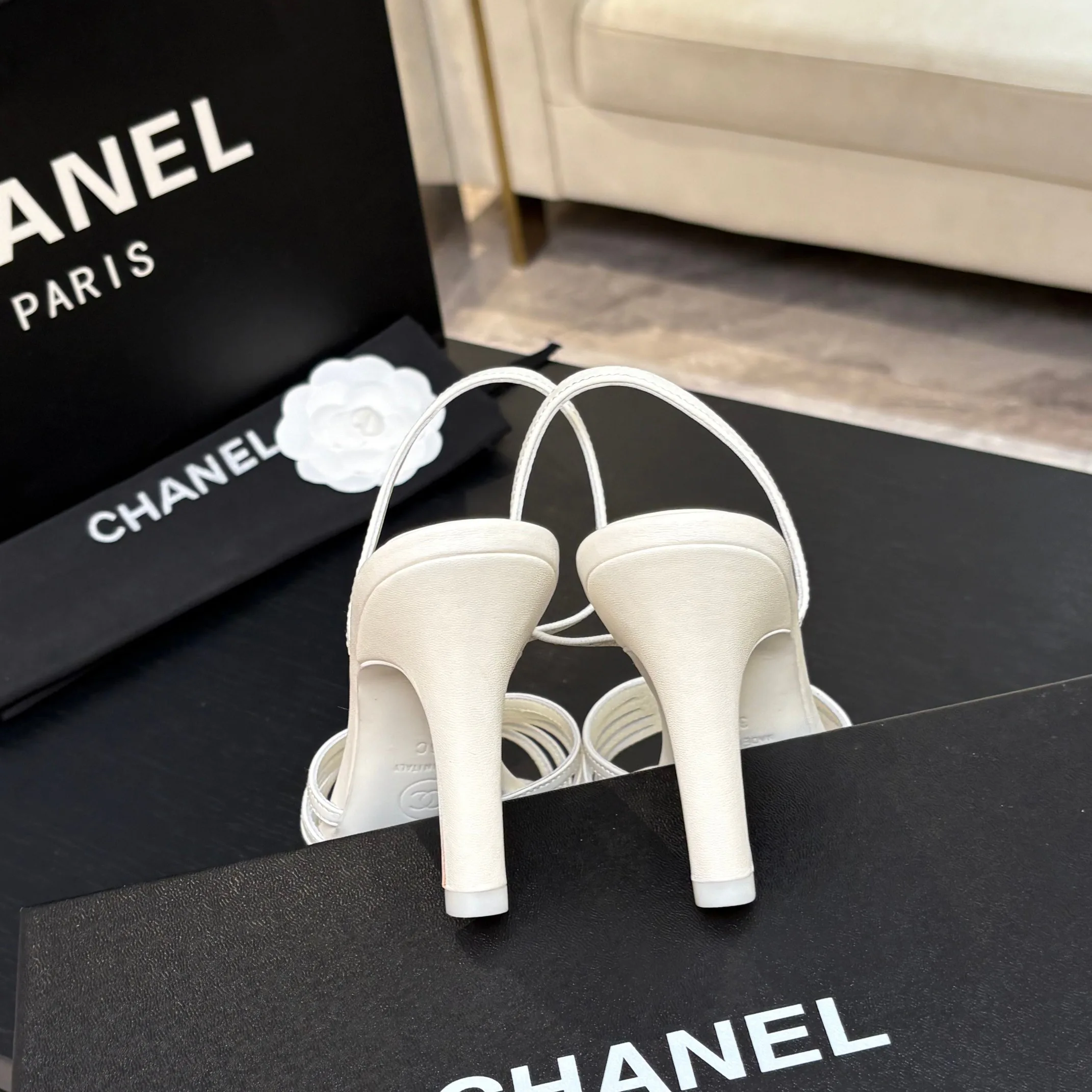 Women's Open-Toe Sandals CHANEL 16932183