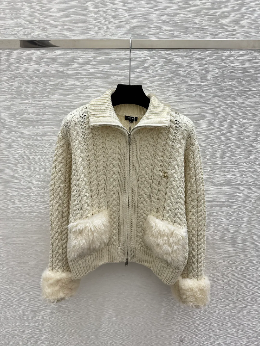 Джемперы И Свитеры Женские Chanel 18582702
