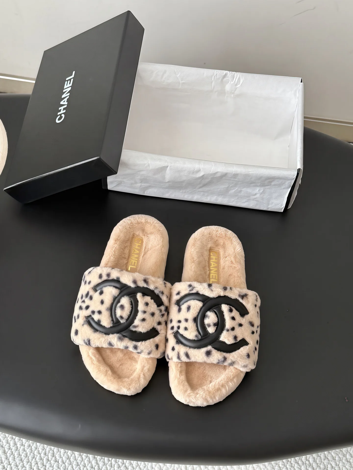 Women's Slippers CHANEL 18011848