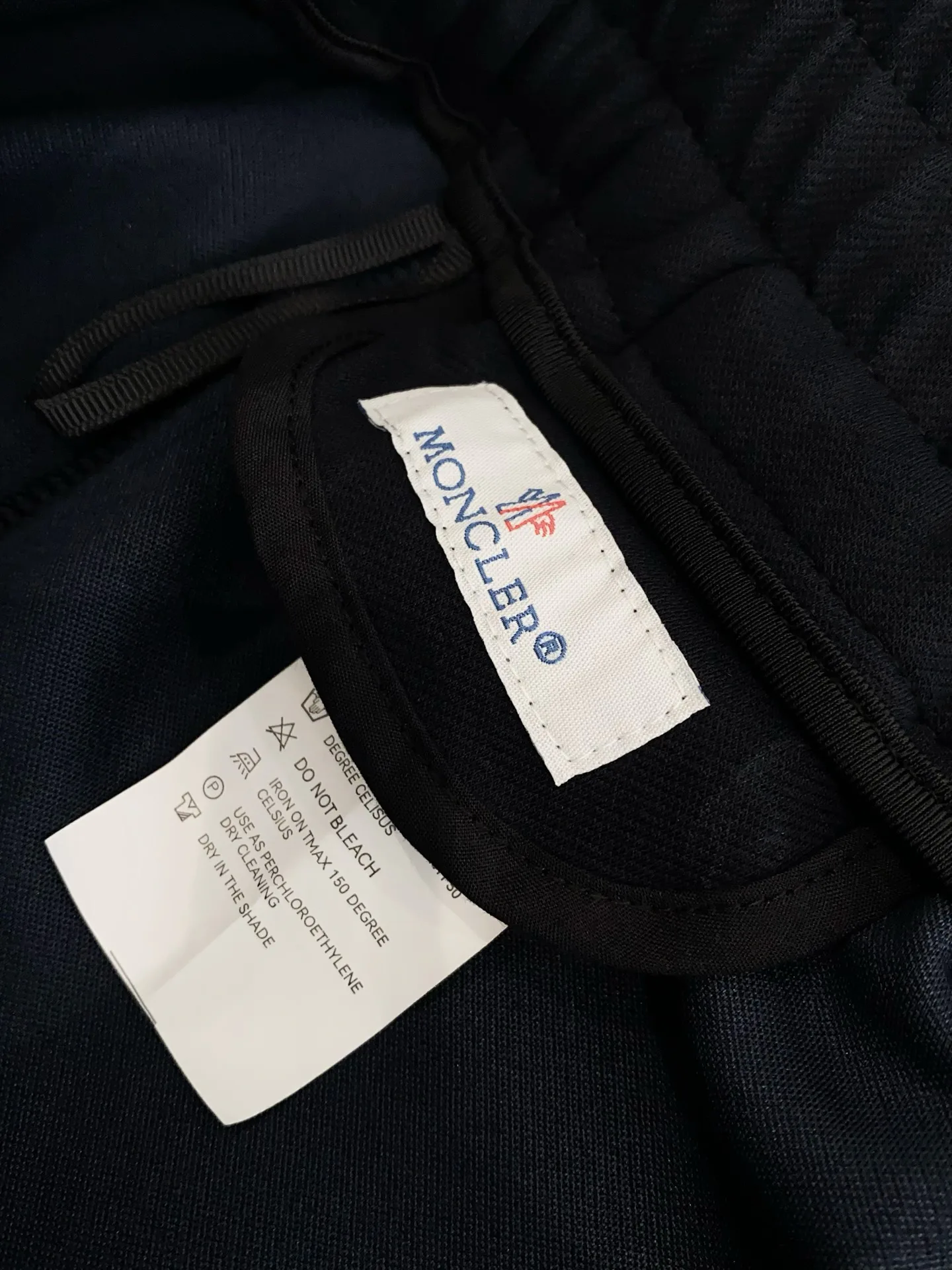Men's Trousers MONCLER 17973352