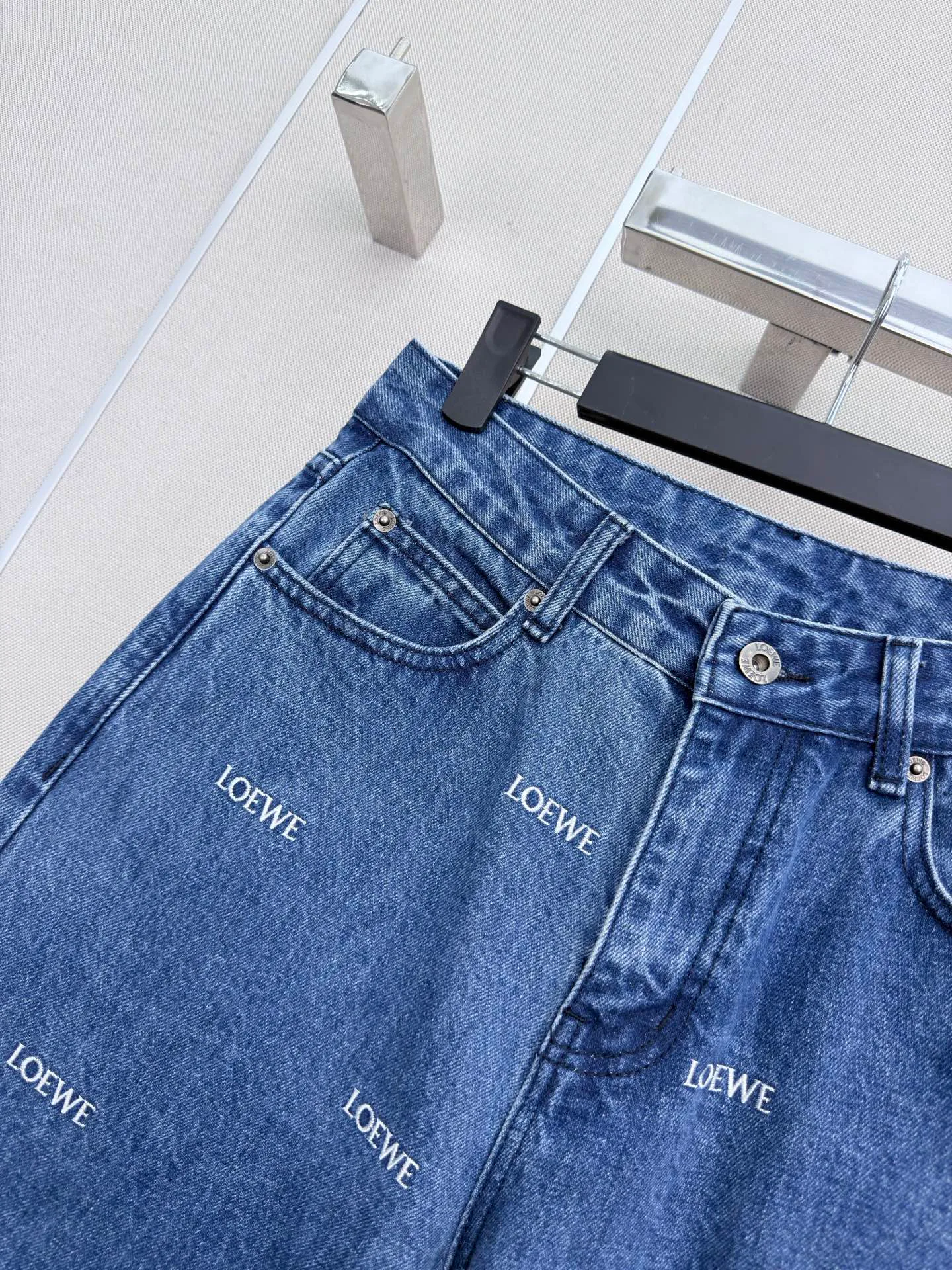 Women's Jeans LOEWE 18348178