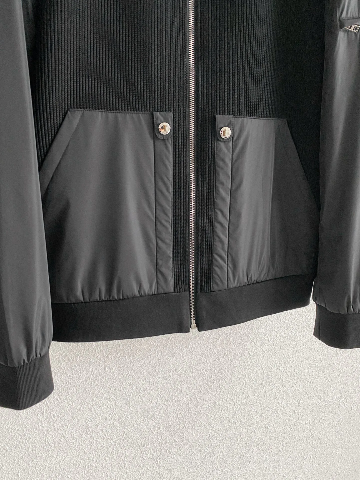 Men's Jackets And Down Jackets PRADA 18085196