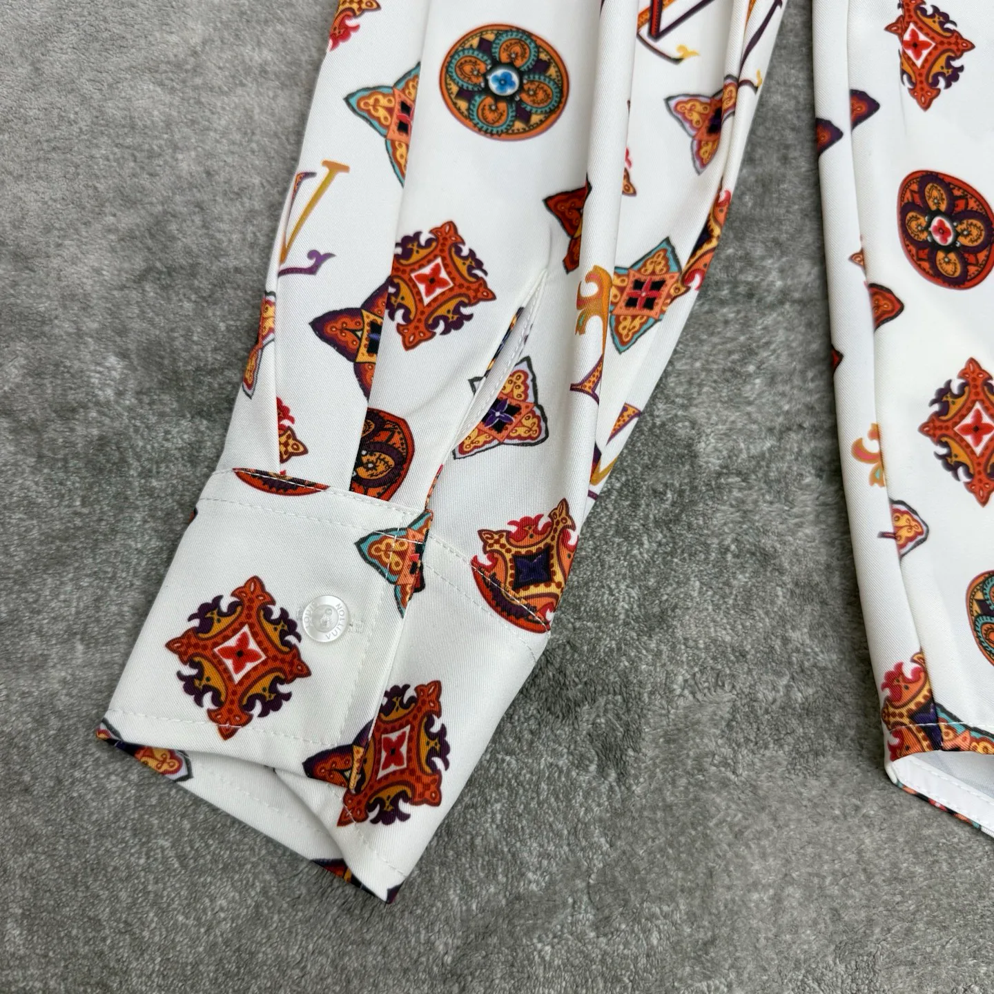 Women's Shirts LOUIS VUITTON 18298626