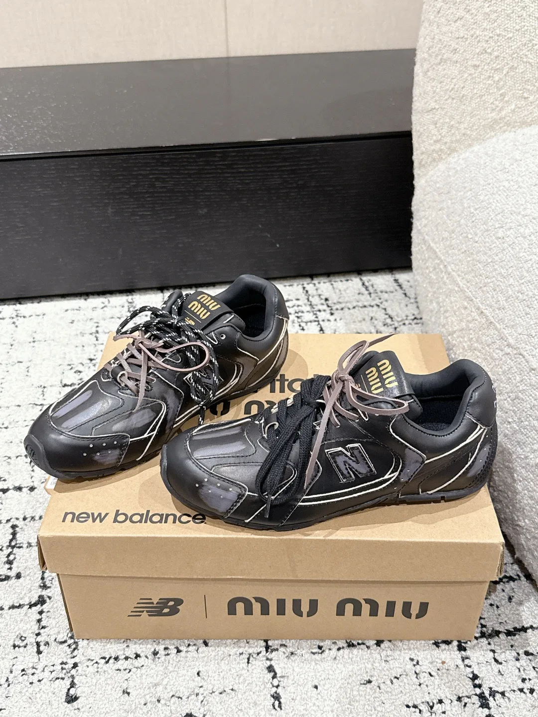 Women's Sneakers MIU MIU 18409615
