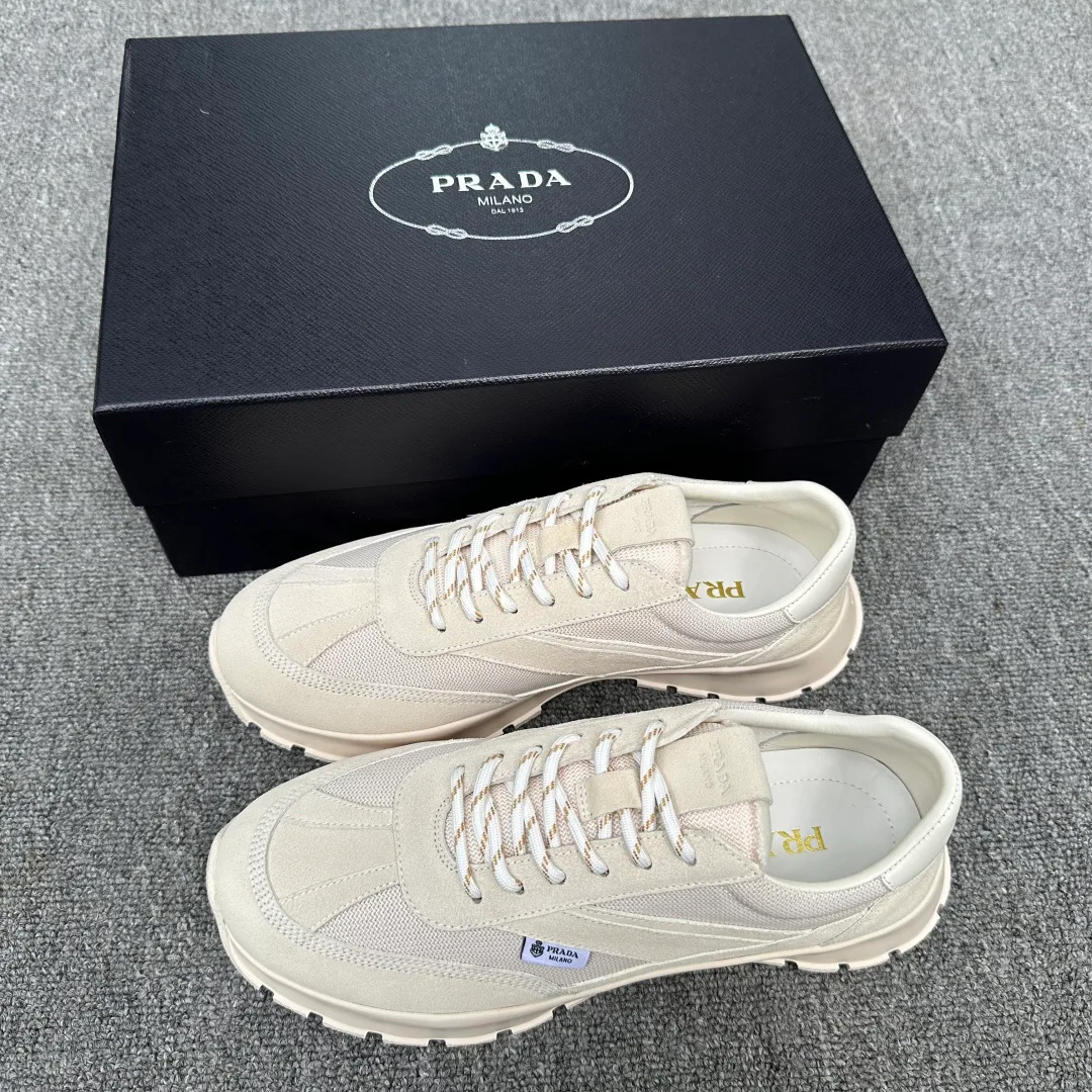 Men's Sneakers PRADA 17869364