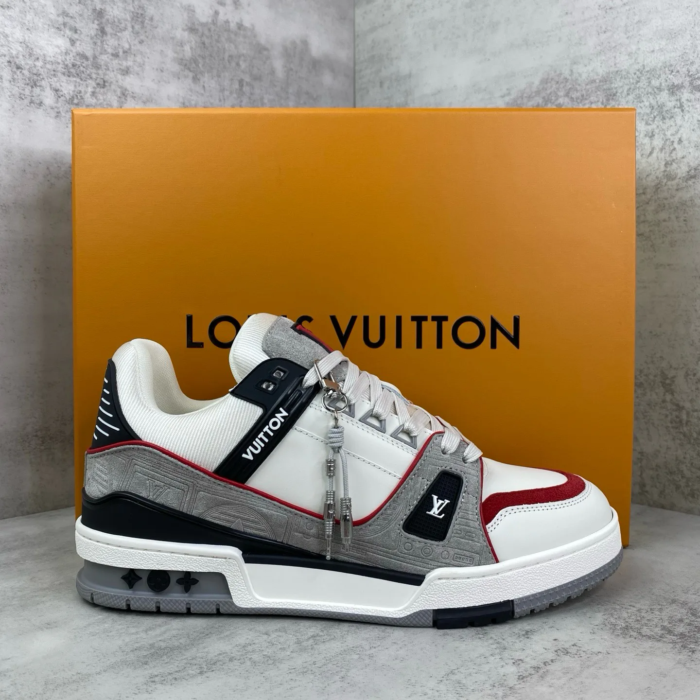 Women's Sneakers LOUIS VUITTON 17961753