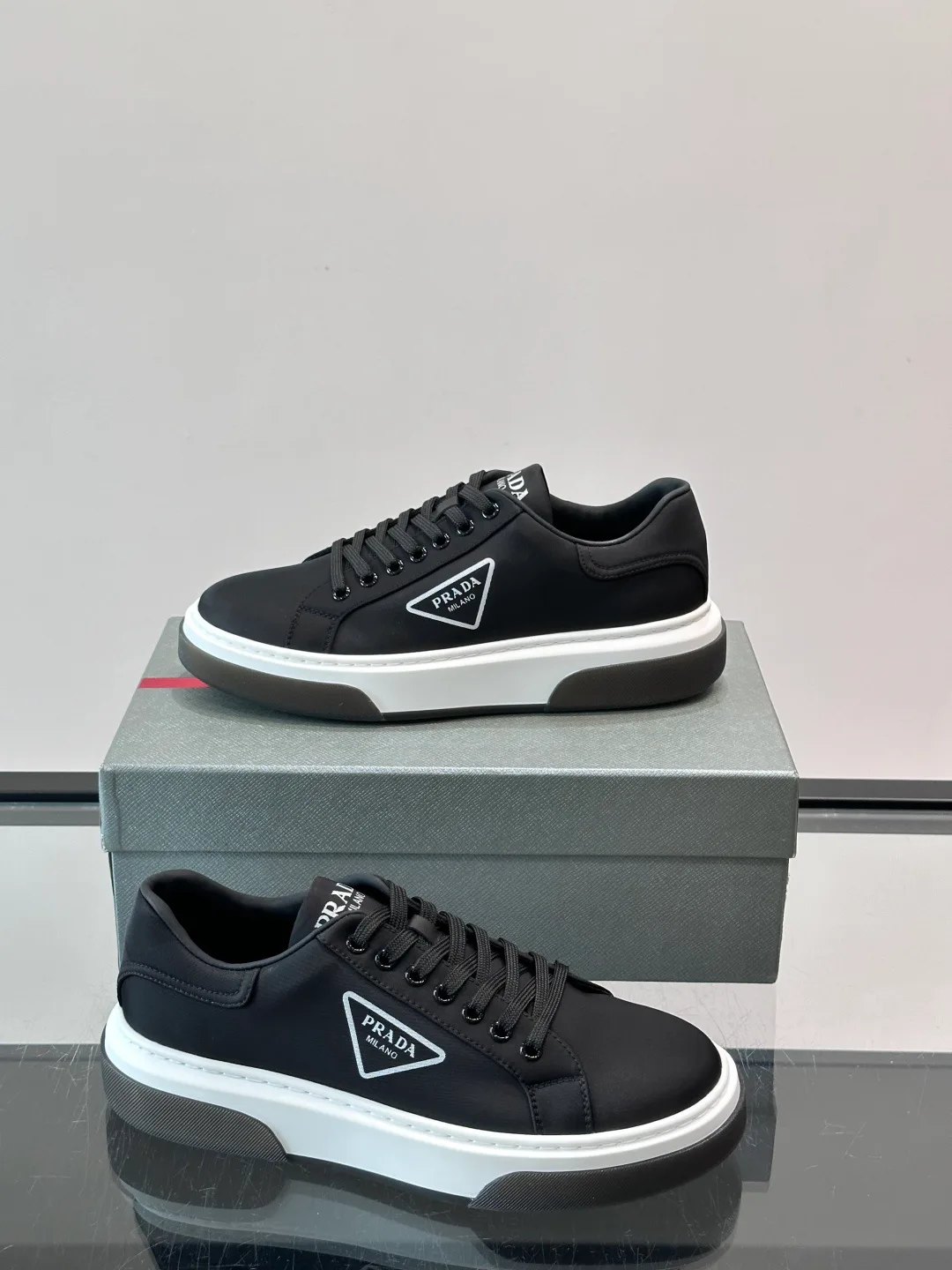 Men's Sneakers PRADA 17913731