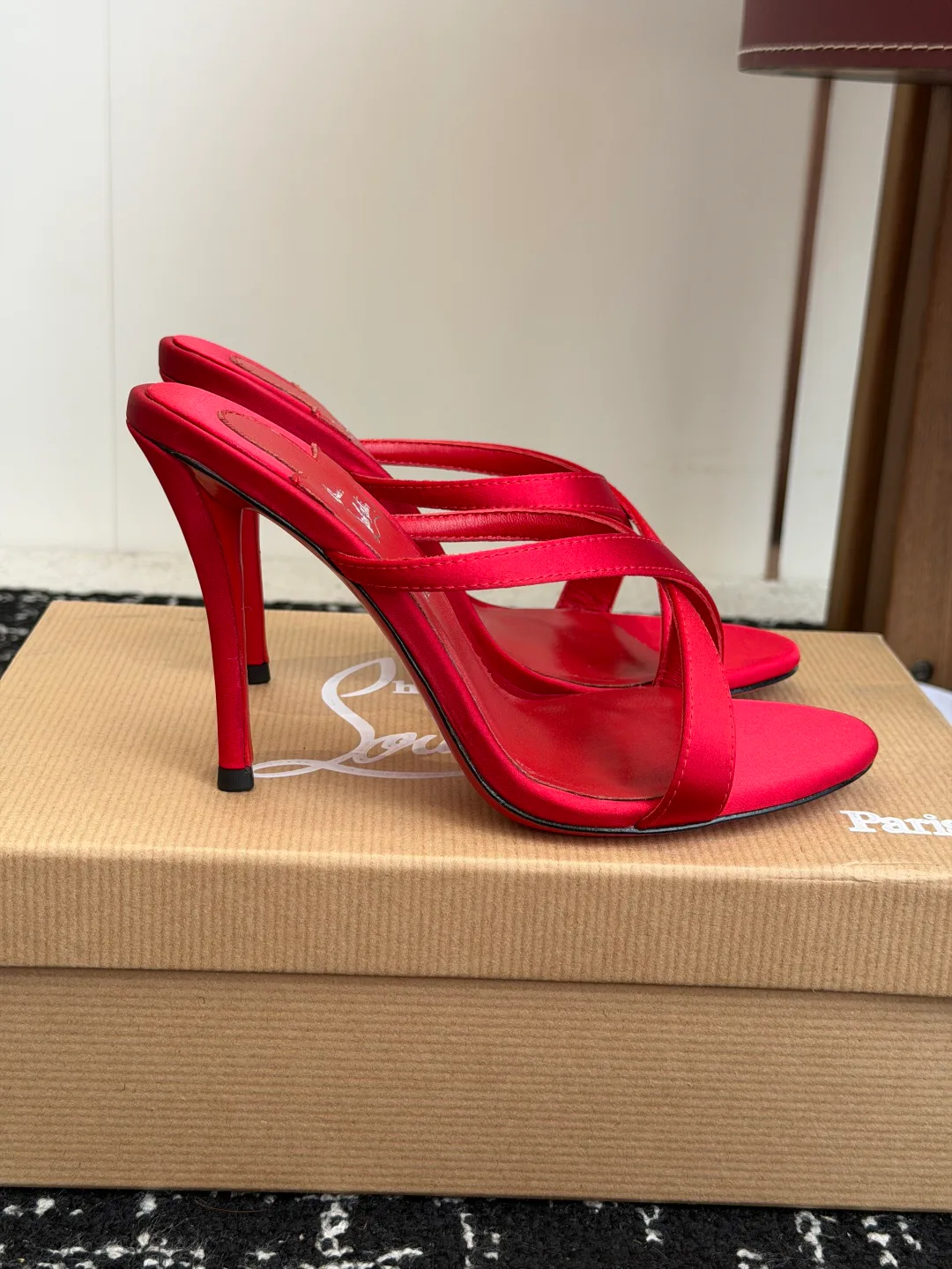 Women's Open-Toe Sandals CHRISTIAN LOUBOUTIN 17936545